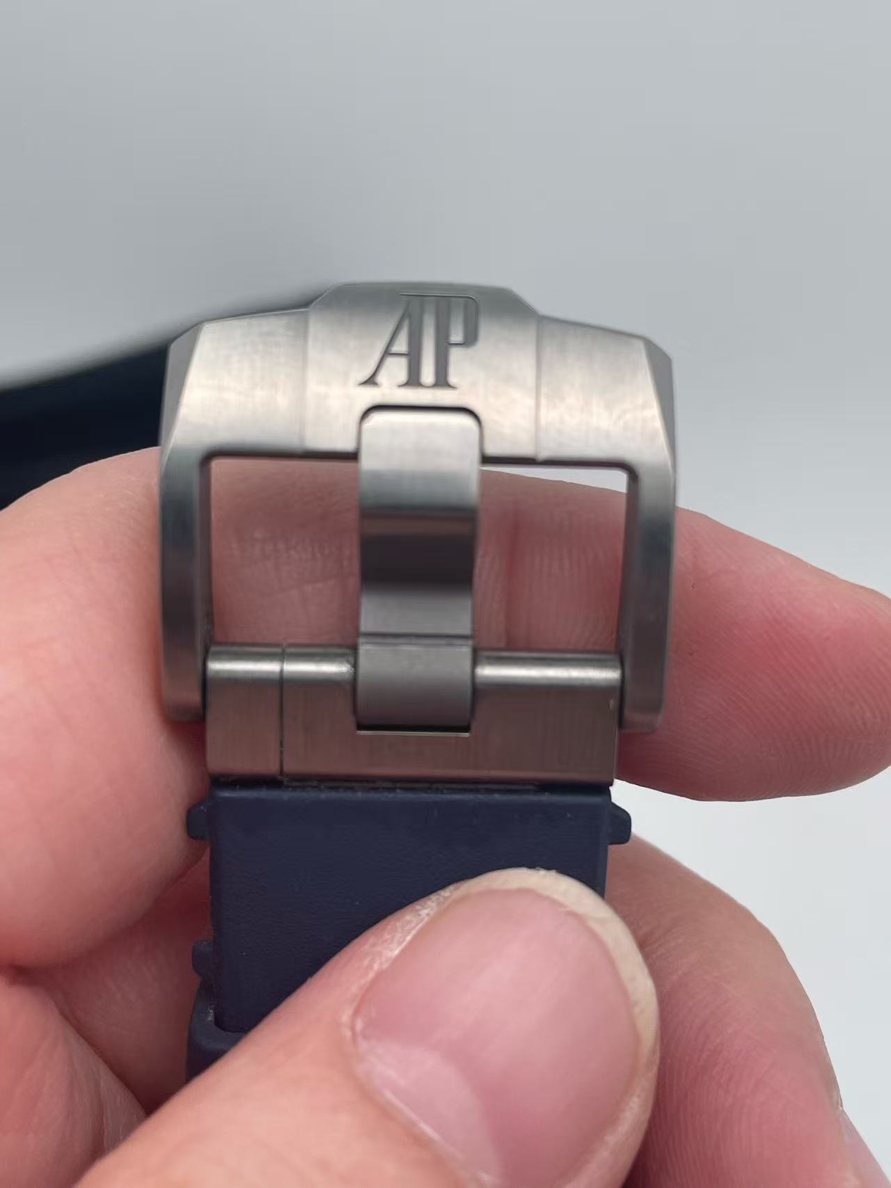 Audemars Piguet 26420TI.OO.A027CA.01 detail 6