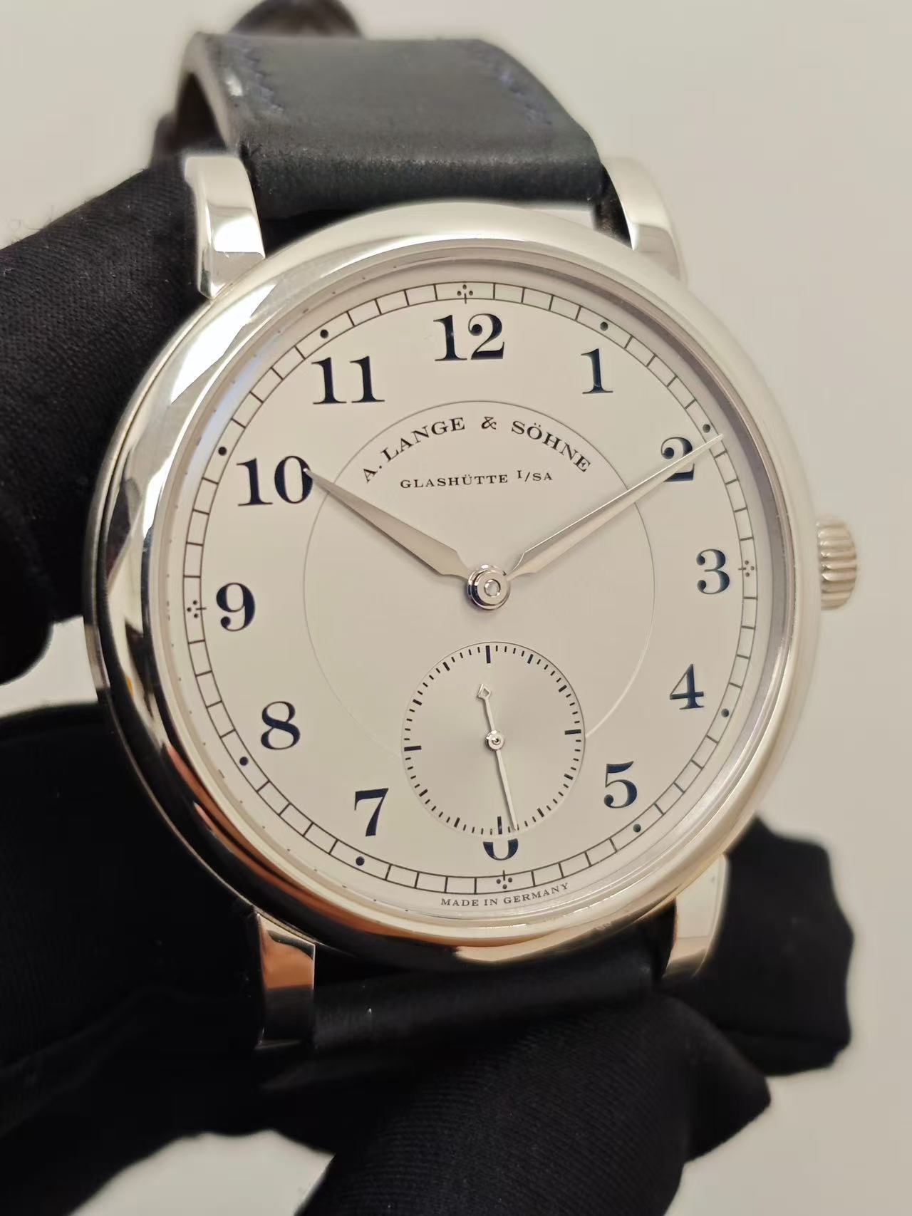 A. Lange & S&ouml;hne 233.025 detail 2