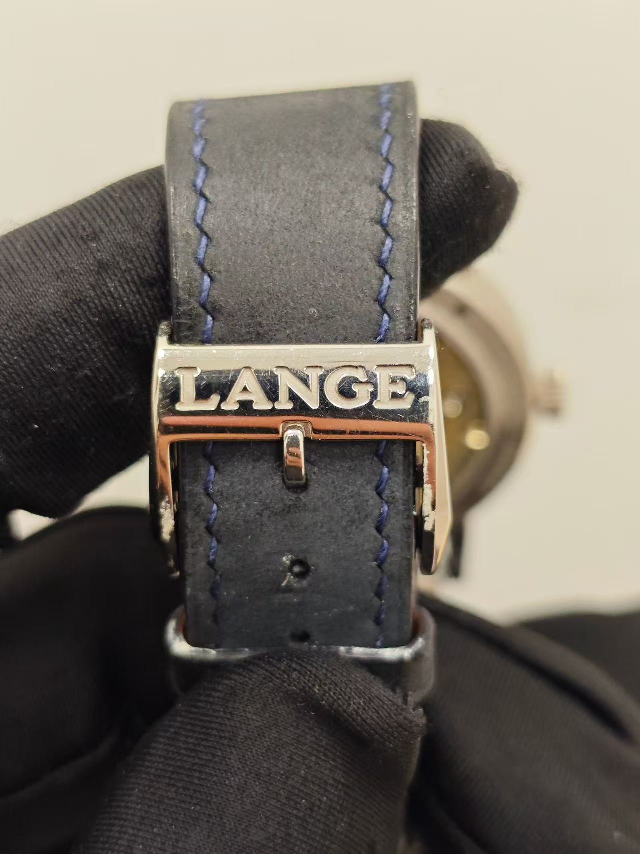 A. Lange & S&ouml;hne 233.025 detail 5