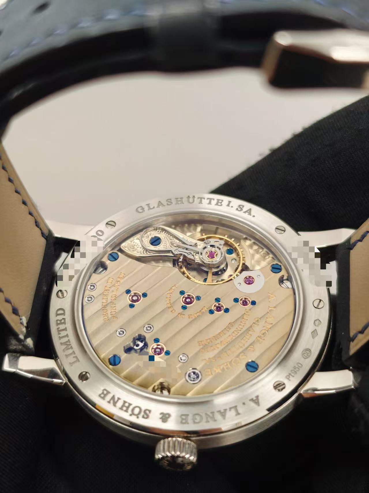 A. Lange & S&ouml;hne 233.025 detail 6