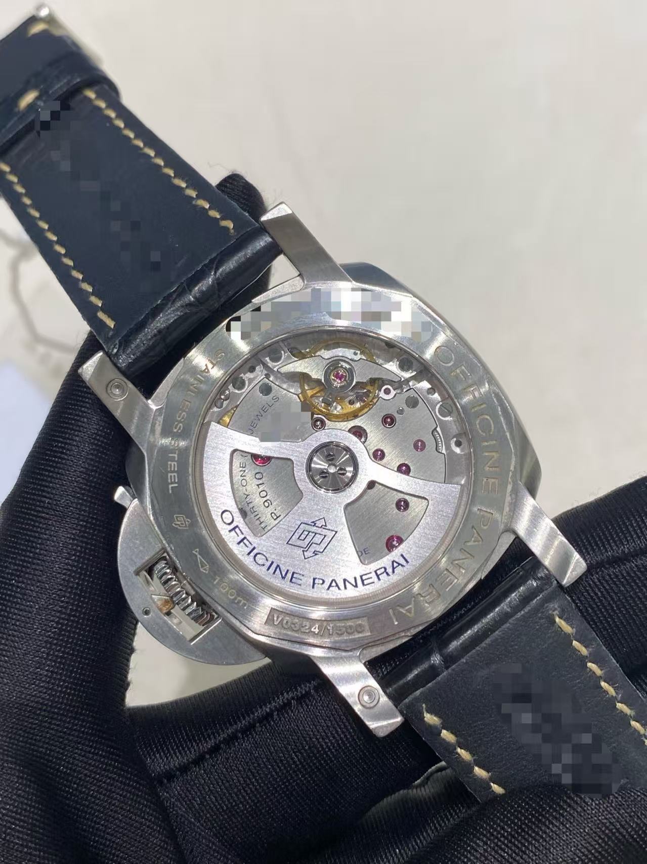 Panerai PAM01392 detail 8