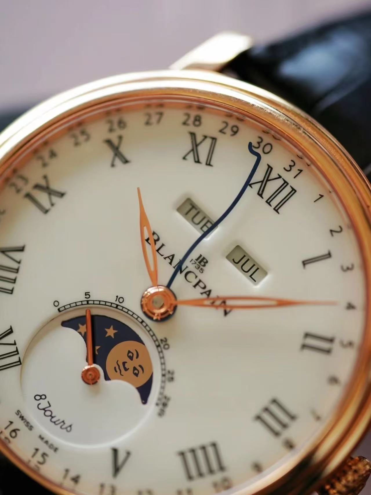Blancpain 6639 3642 55B detail 2