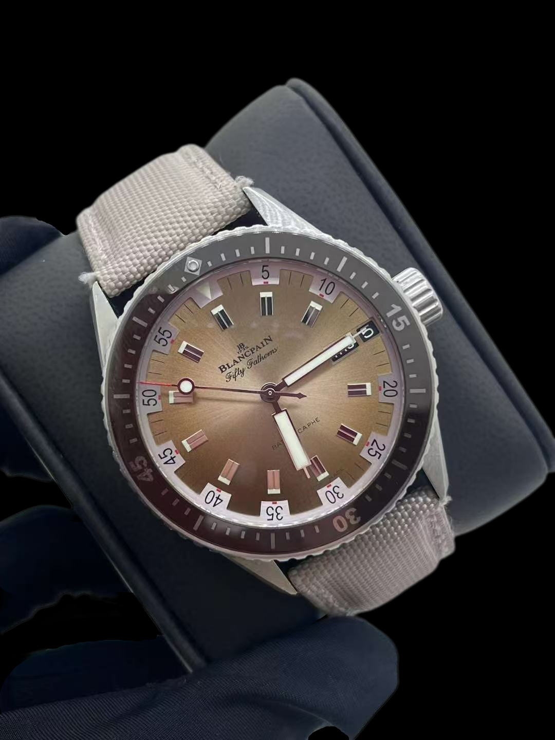 Blancpain 5052-1146-E52A detail 2