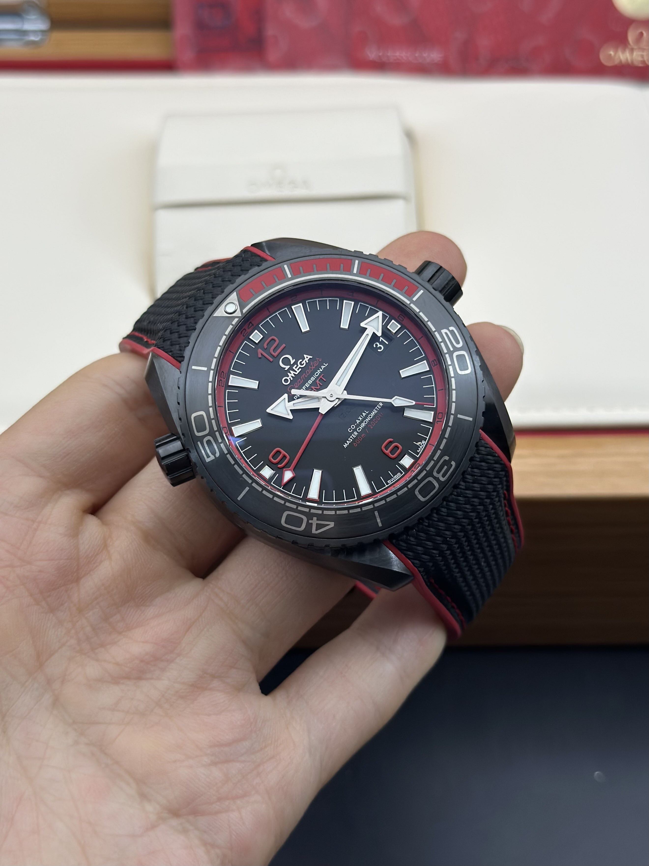 Omega 215.92.46.22.01.003 detail 1