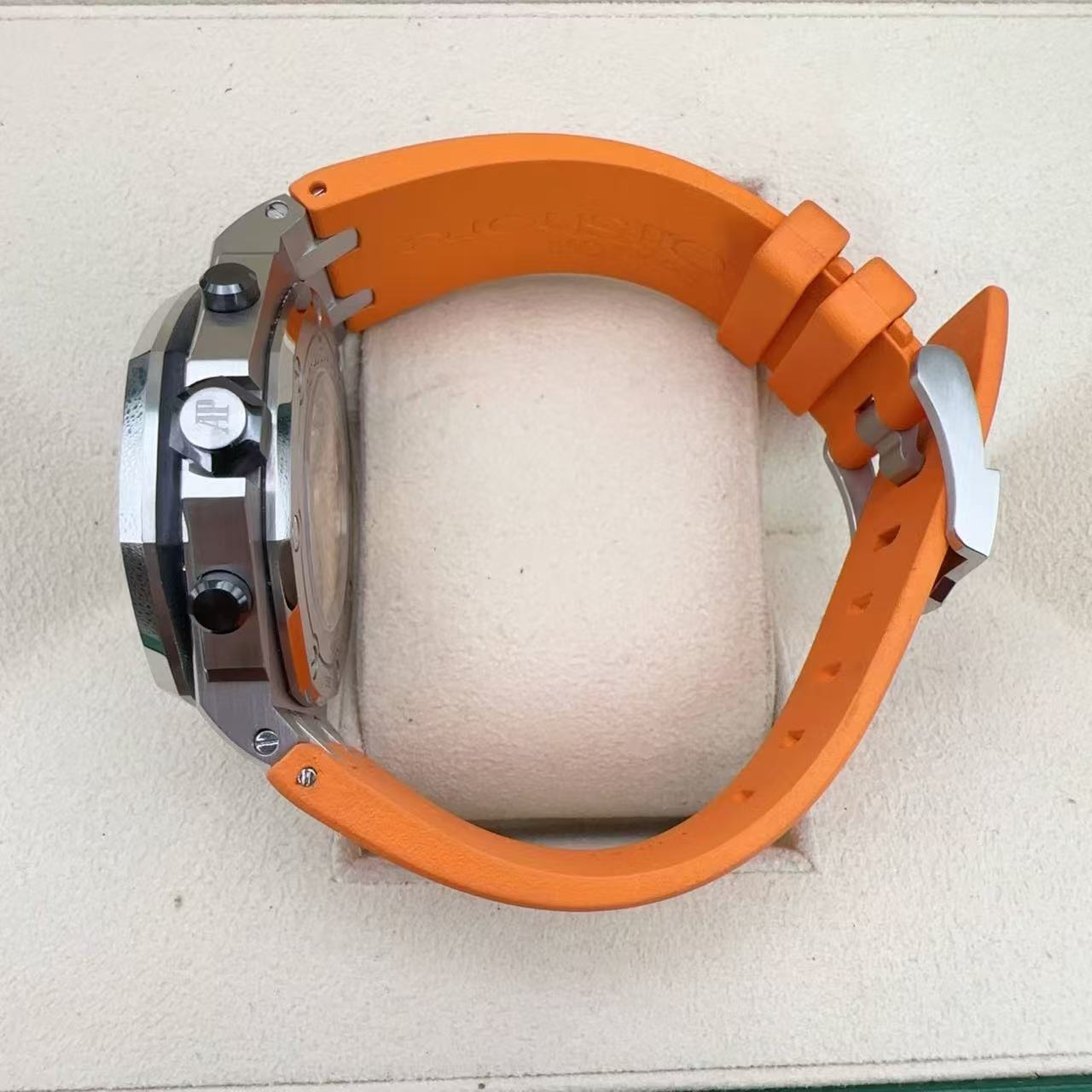 Audemars Piguet 26703ST.OO.A070CA.01 detail 4