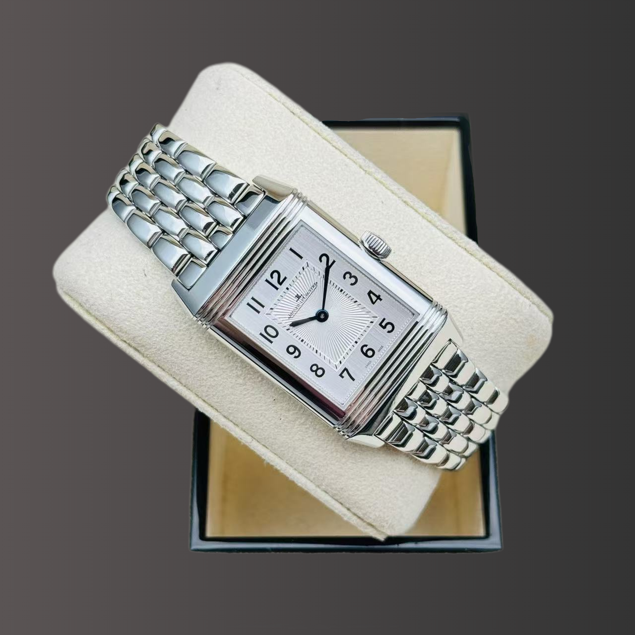 Jaeger-LeCoultre 2588120 detail 1