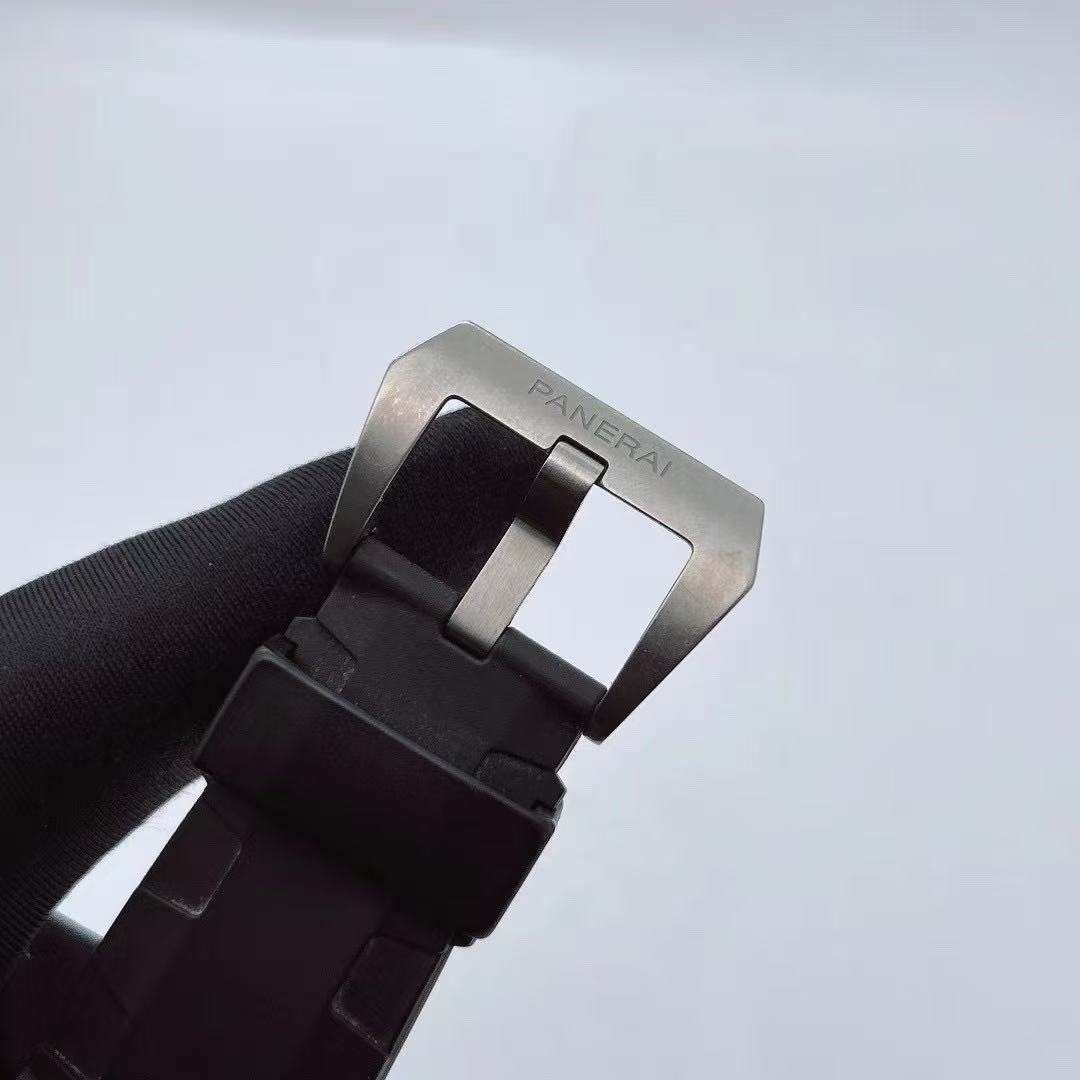 Panerai PAM00615 detail 4
