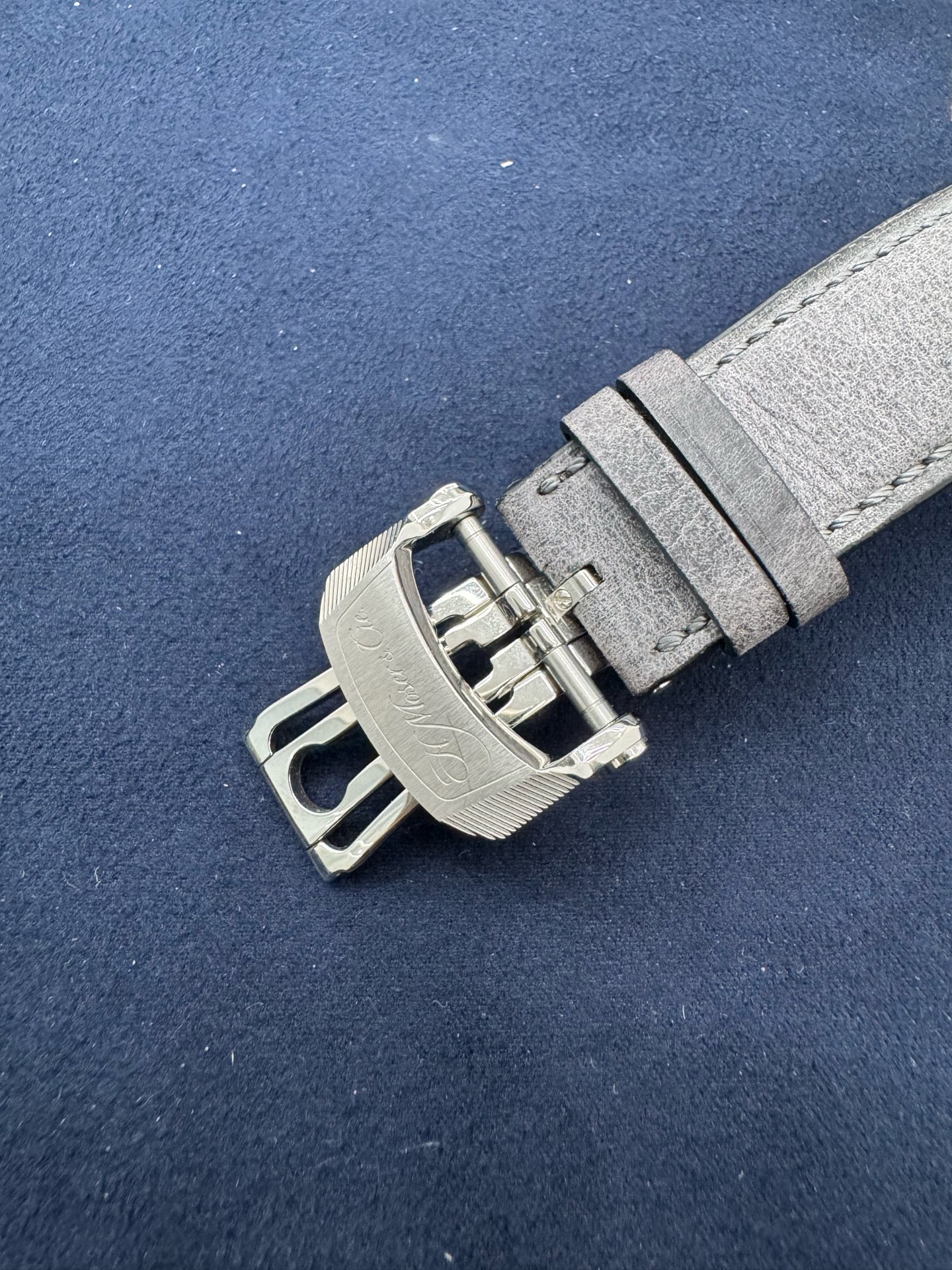 H.Moser & Cie() 3804-1201 detail 2