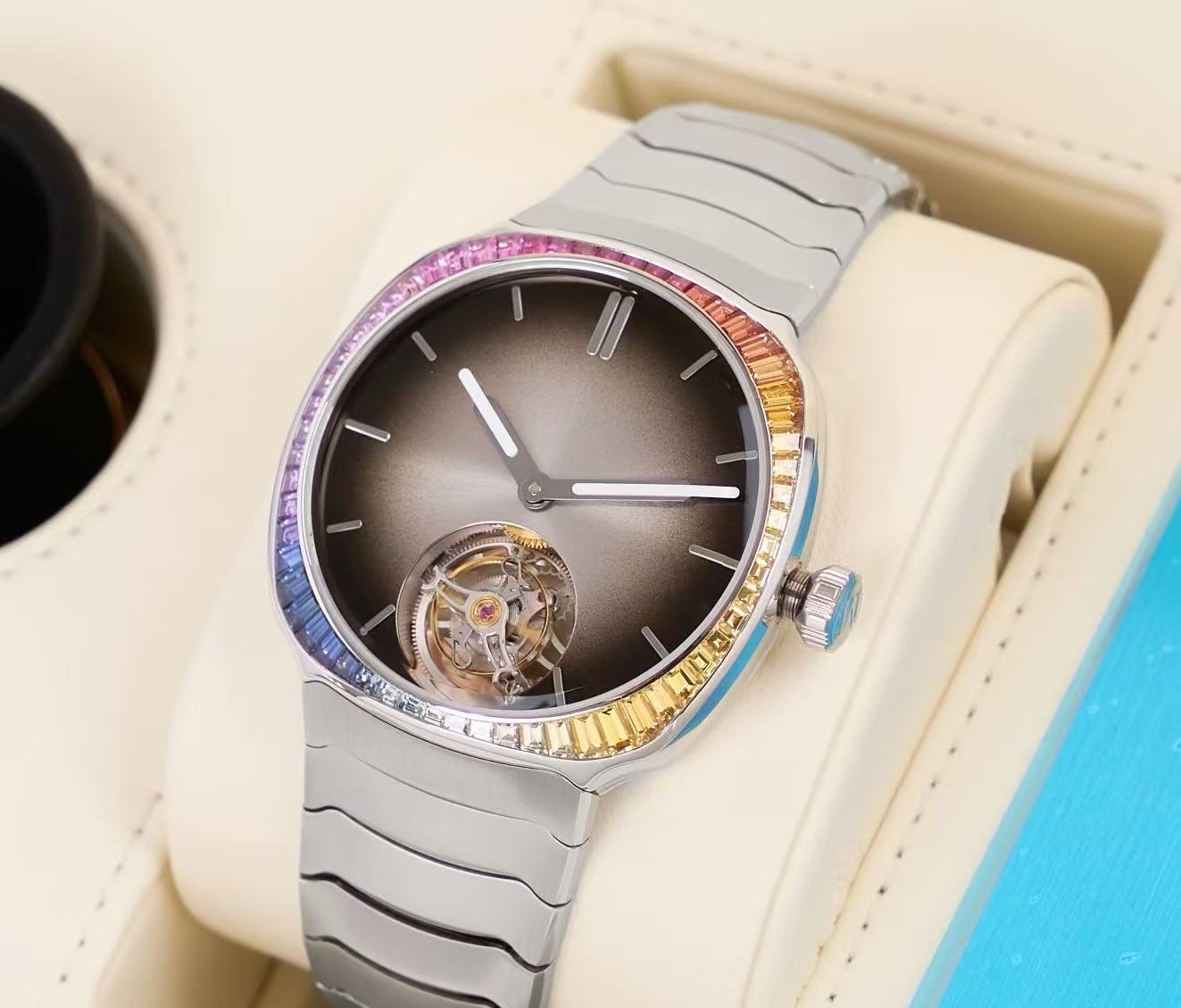 H.Moser & Cie() 6804-1201