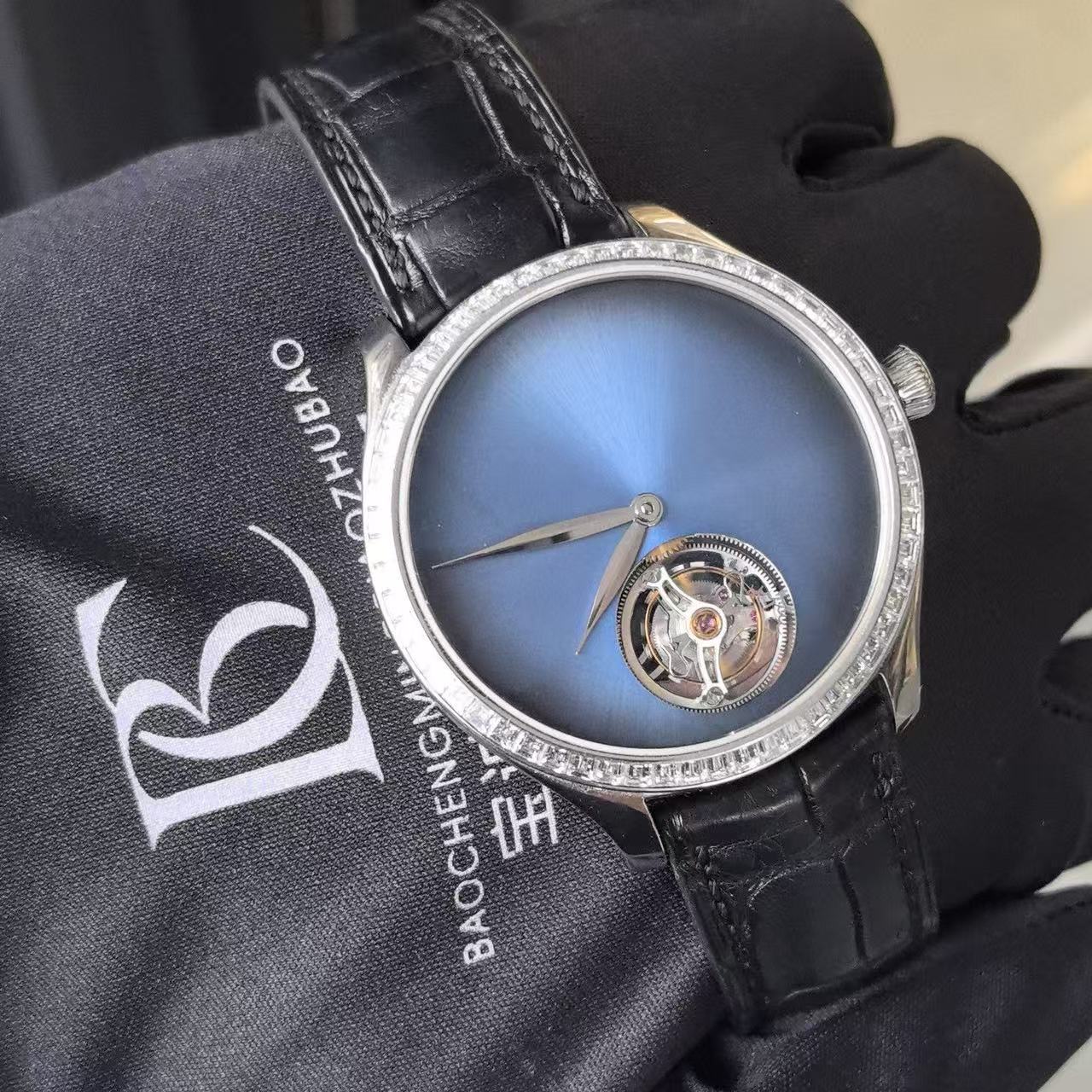 H.Moser & Cie() 1804-0202 detail 3