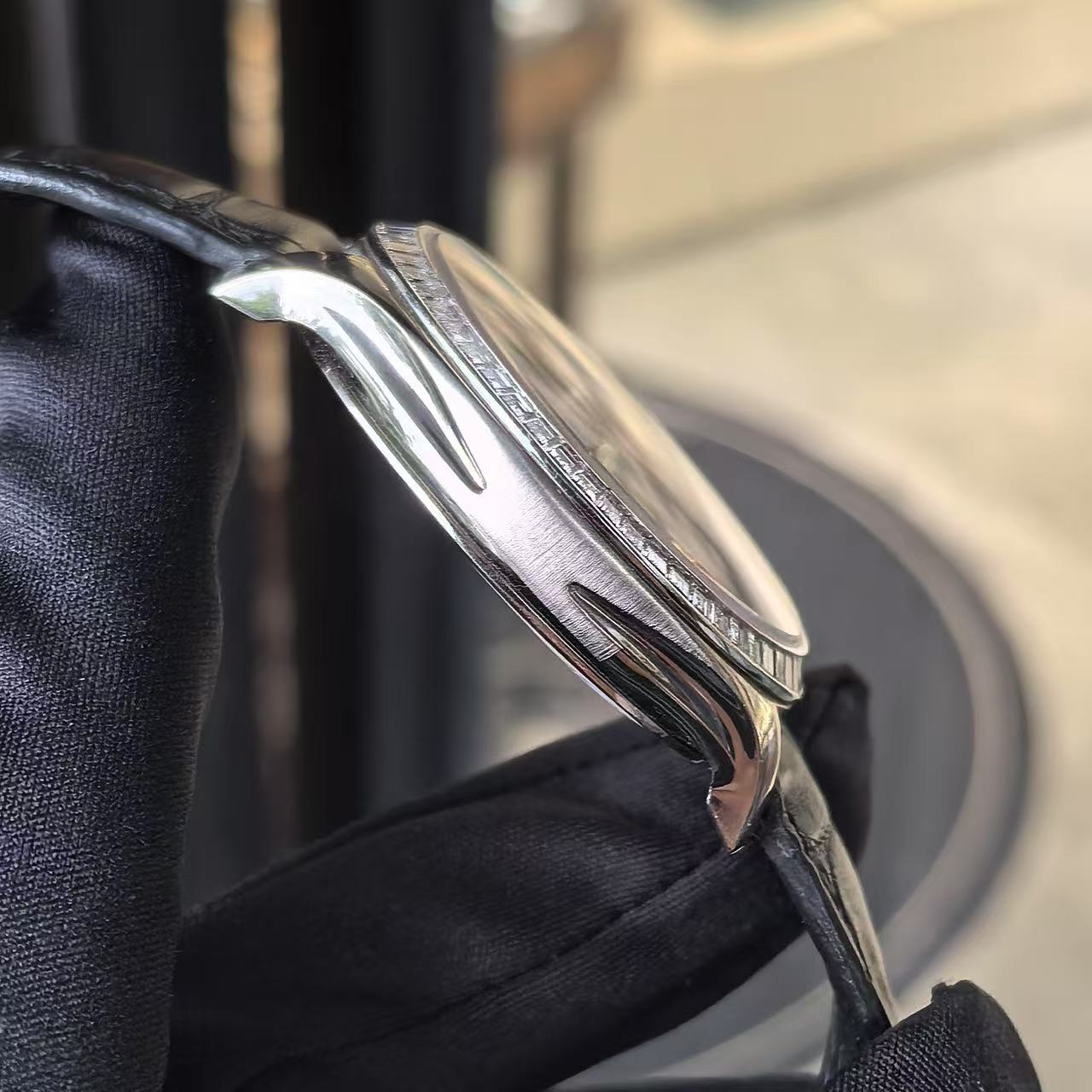H.Moser & Cie() 1804-0202 detail 5