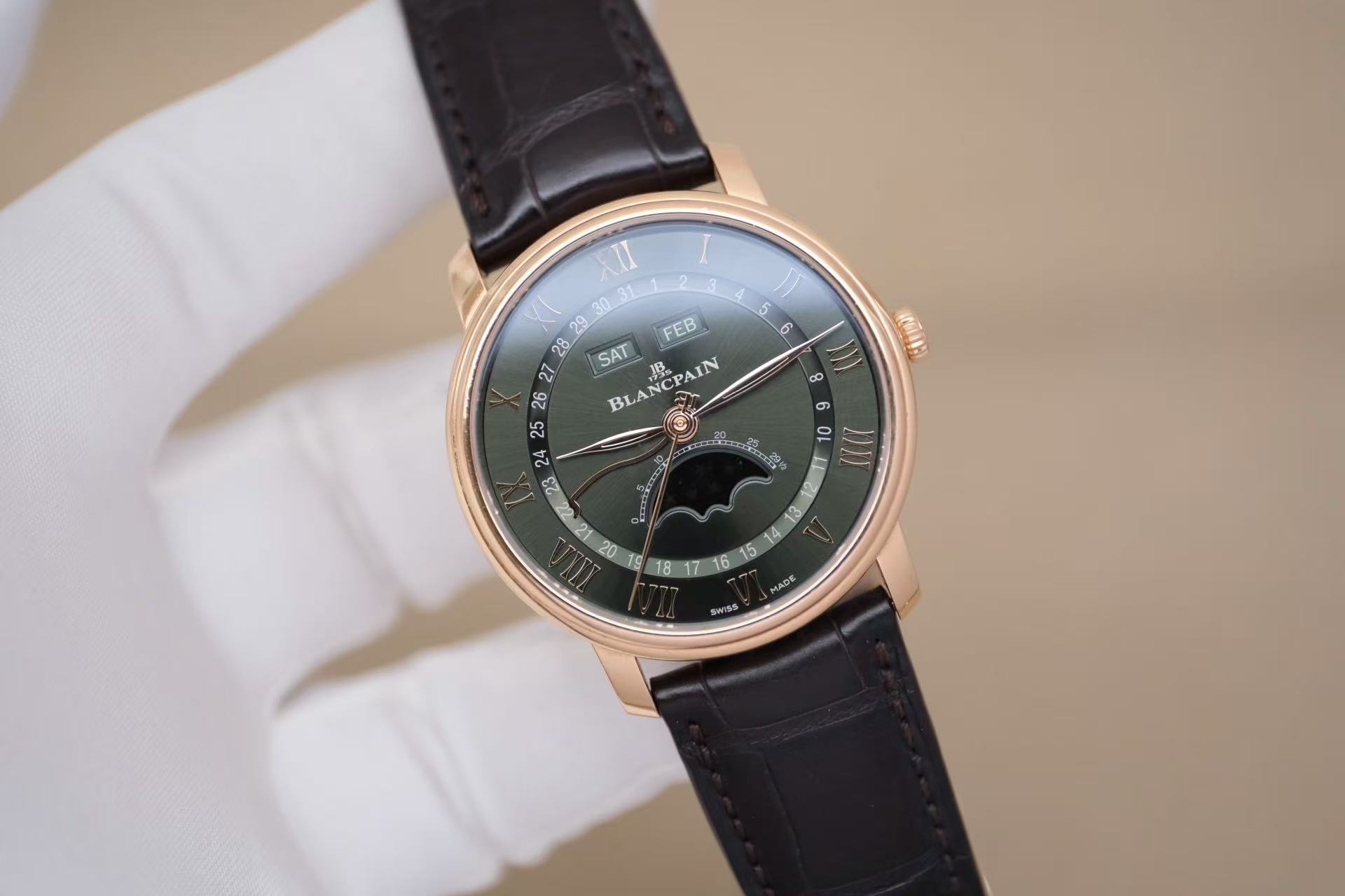 Blancpain 6654-3653-55B detail 2