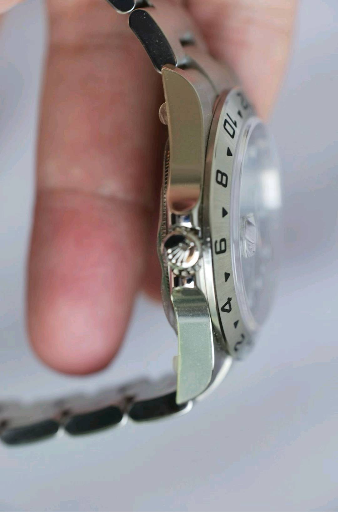 Rolex 16570 detail 5