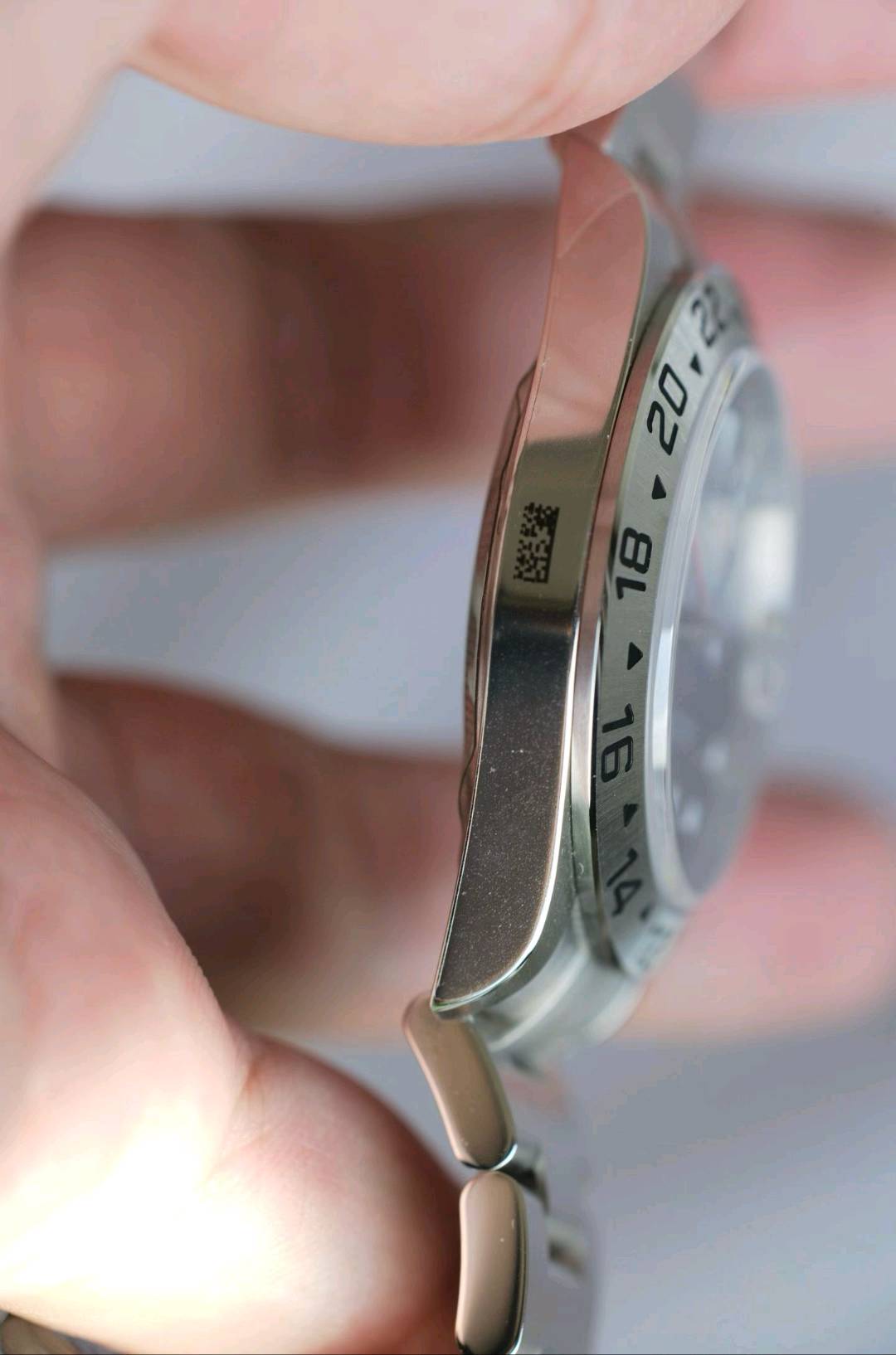 Rolex 16570 detail 2