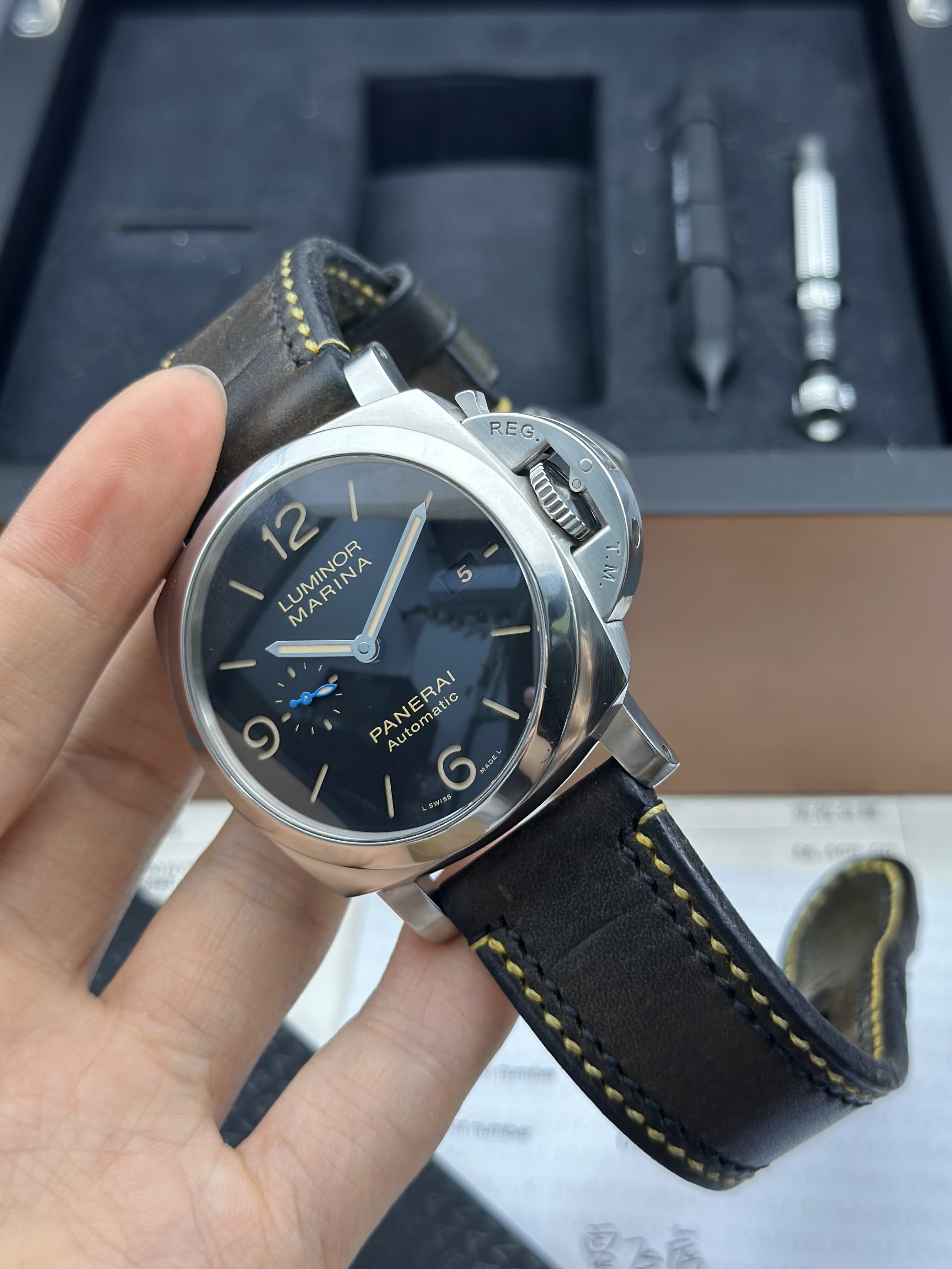Panerai PAM01312 detail 3