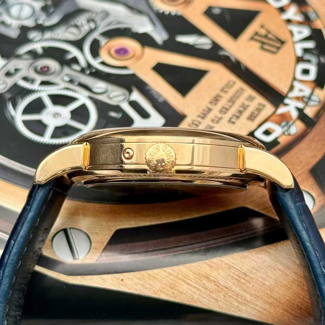 A. Lange & S&ouml;hne 310.032 detail 5