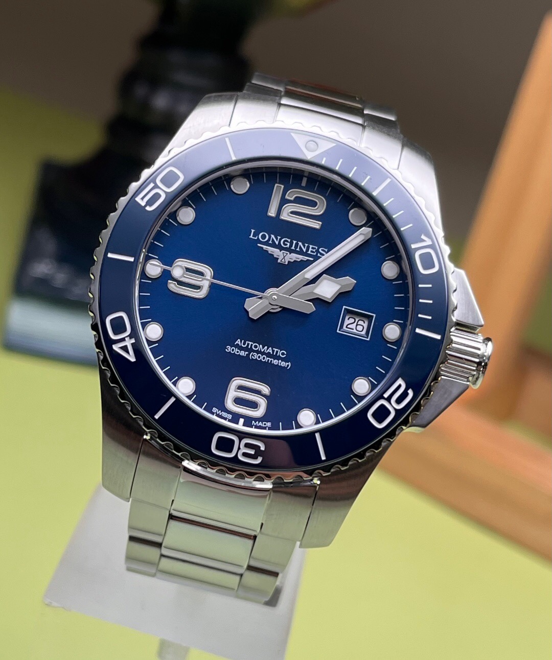 Longines L3.782.4.96.6 detail 2