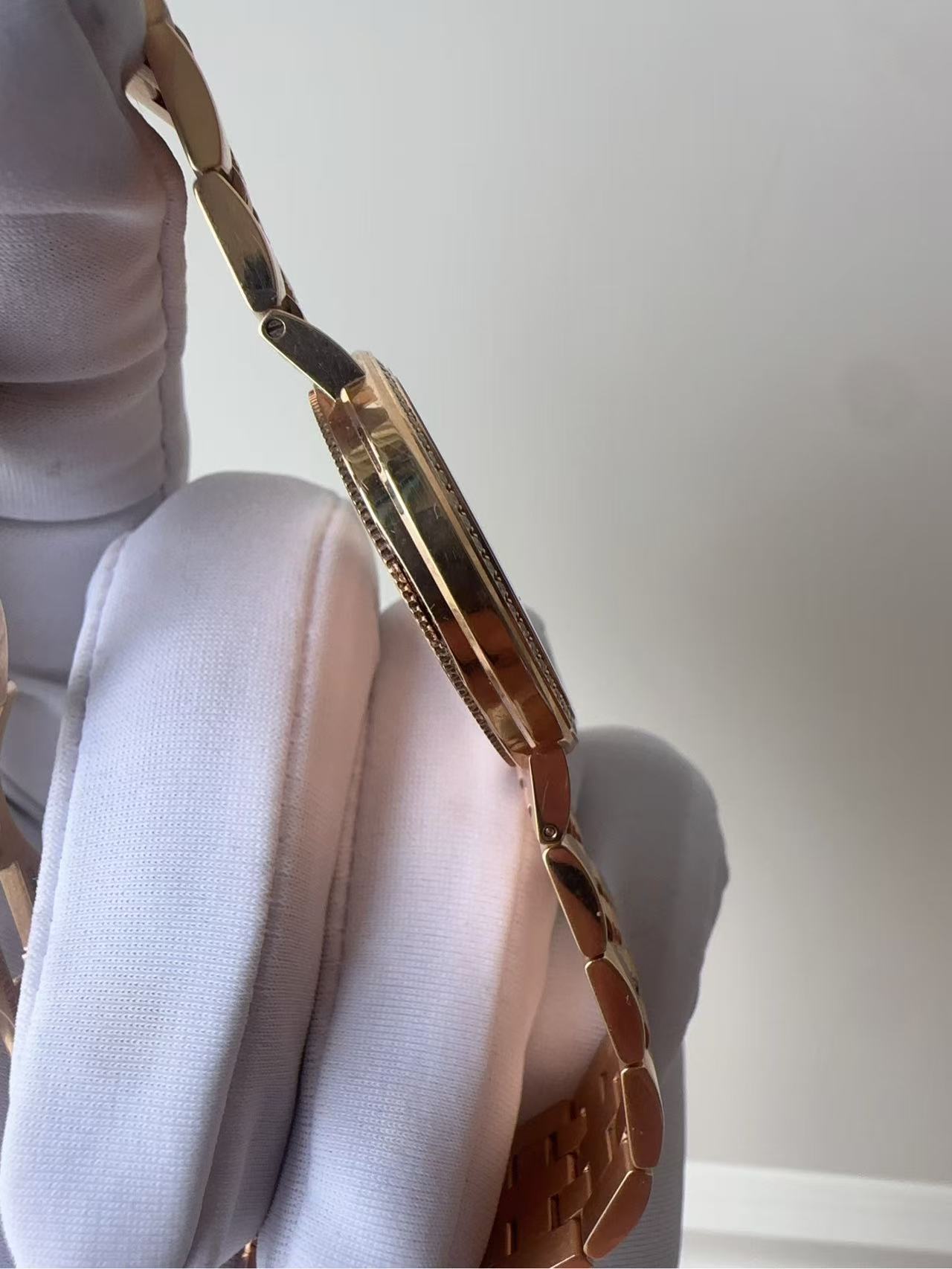 Vacheron Constantin 25557-Q01R-9277 detail 3