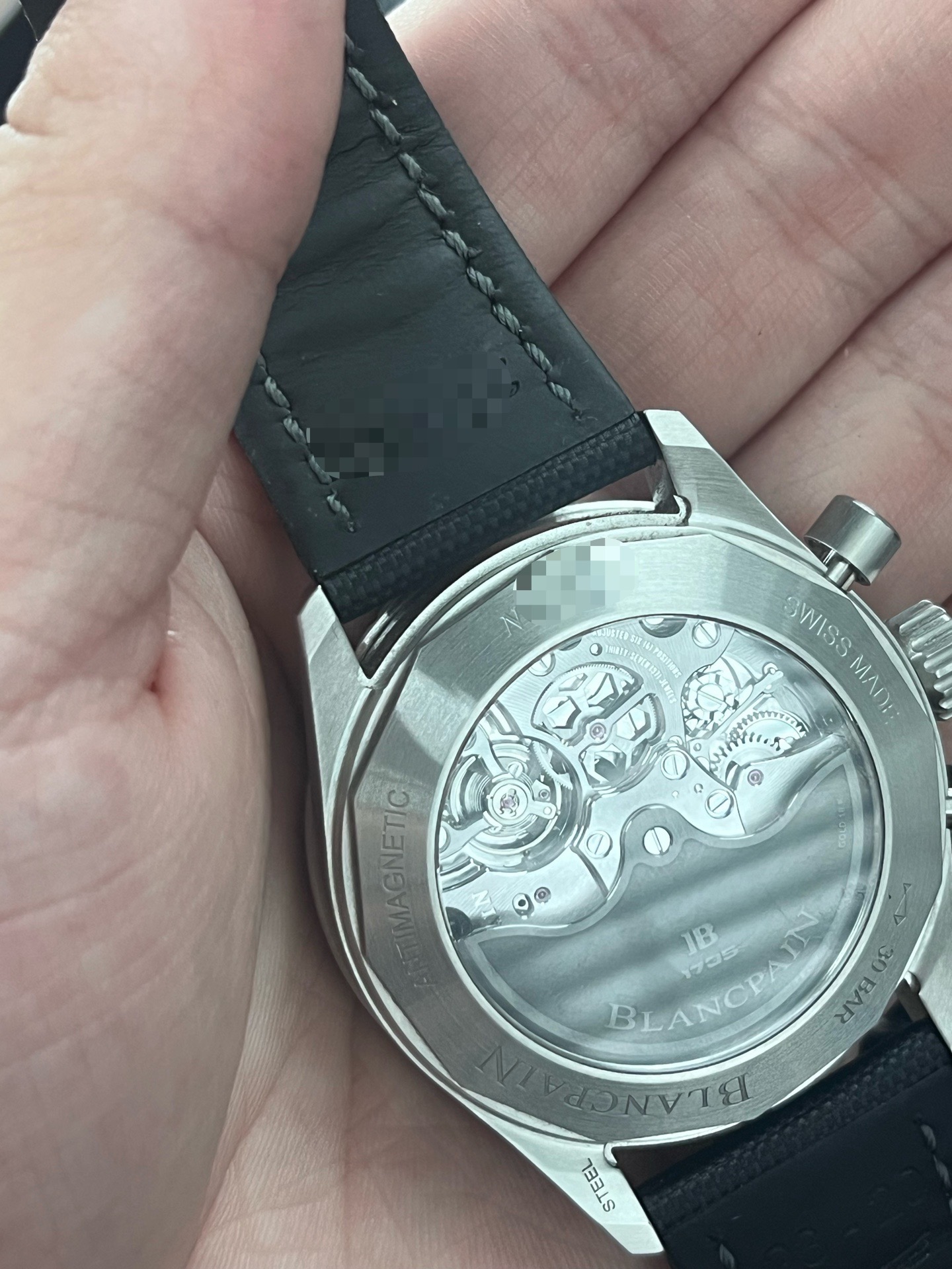 Blancpain 5200-1110-B52A detail 2