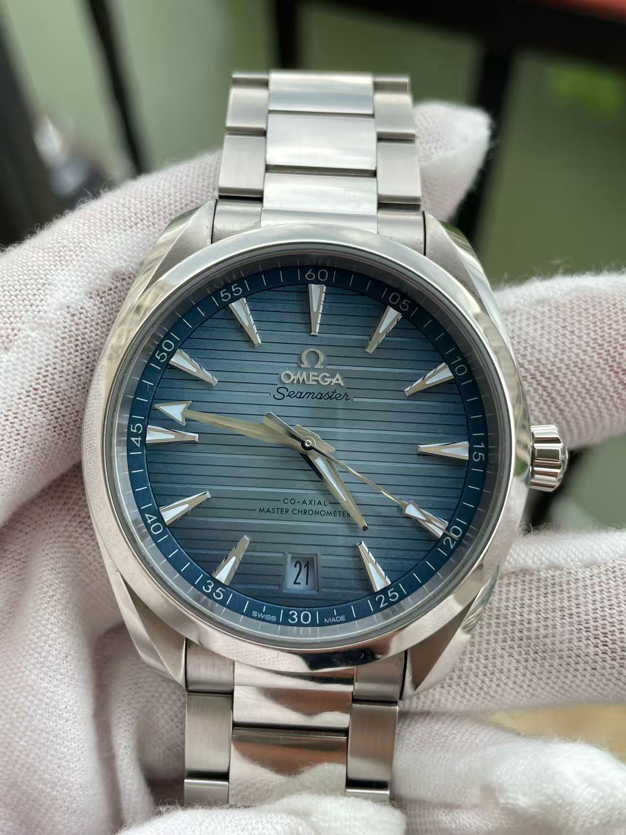 Omega 220.10.41.21.03.005