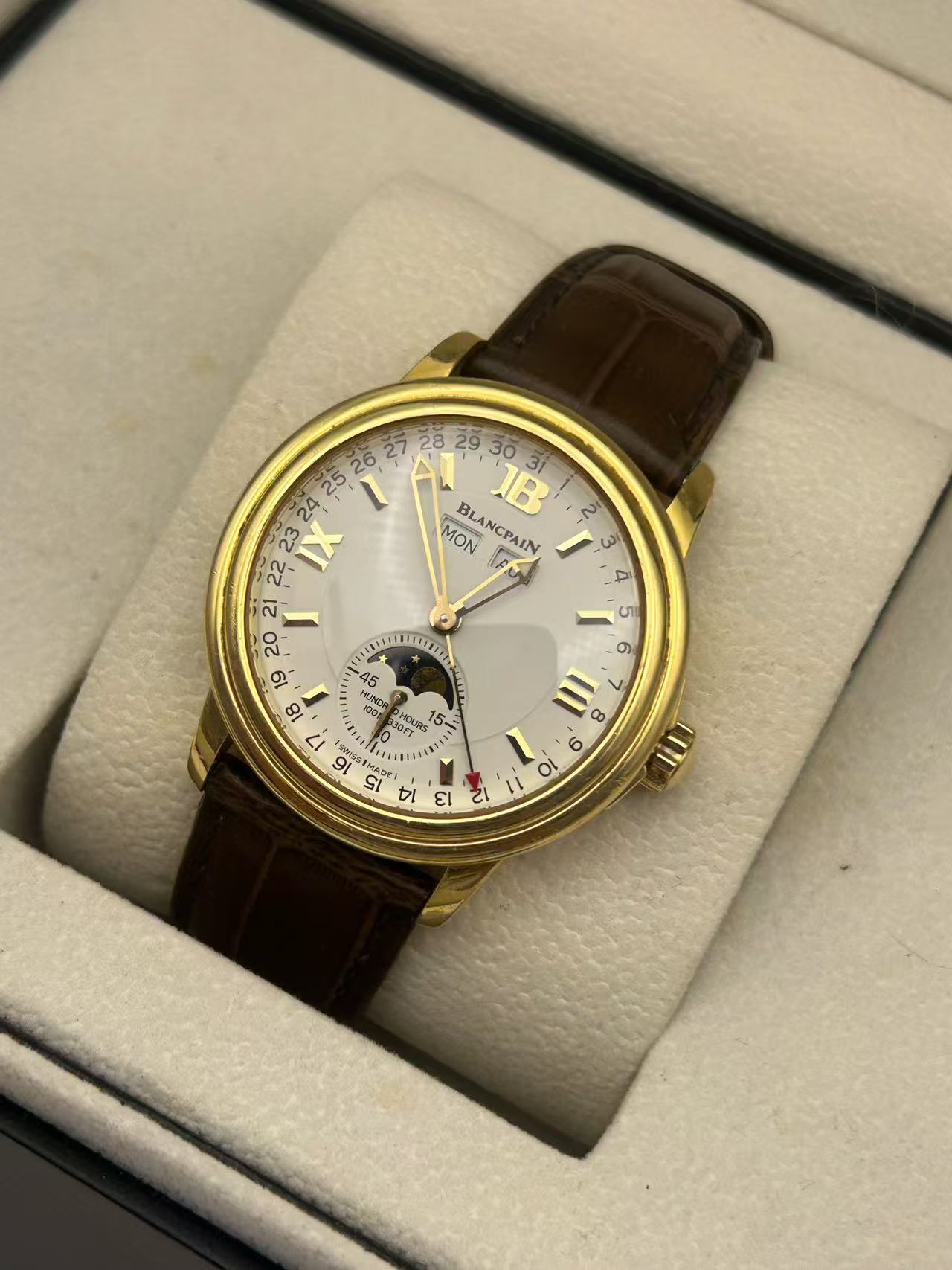 Blancpain 2763-3642-53 detail 1