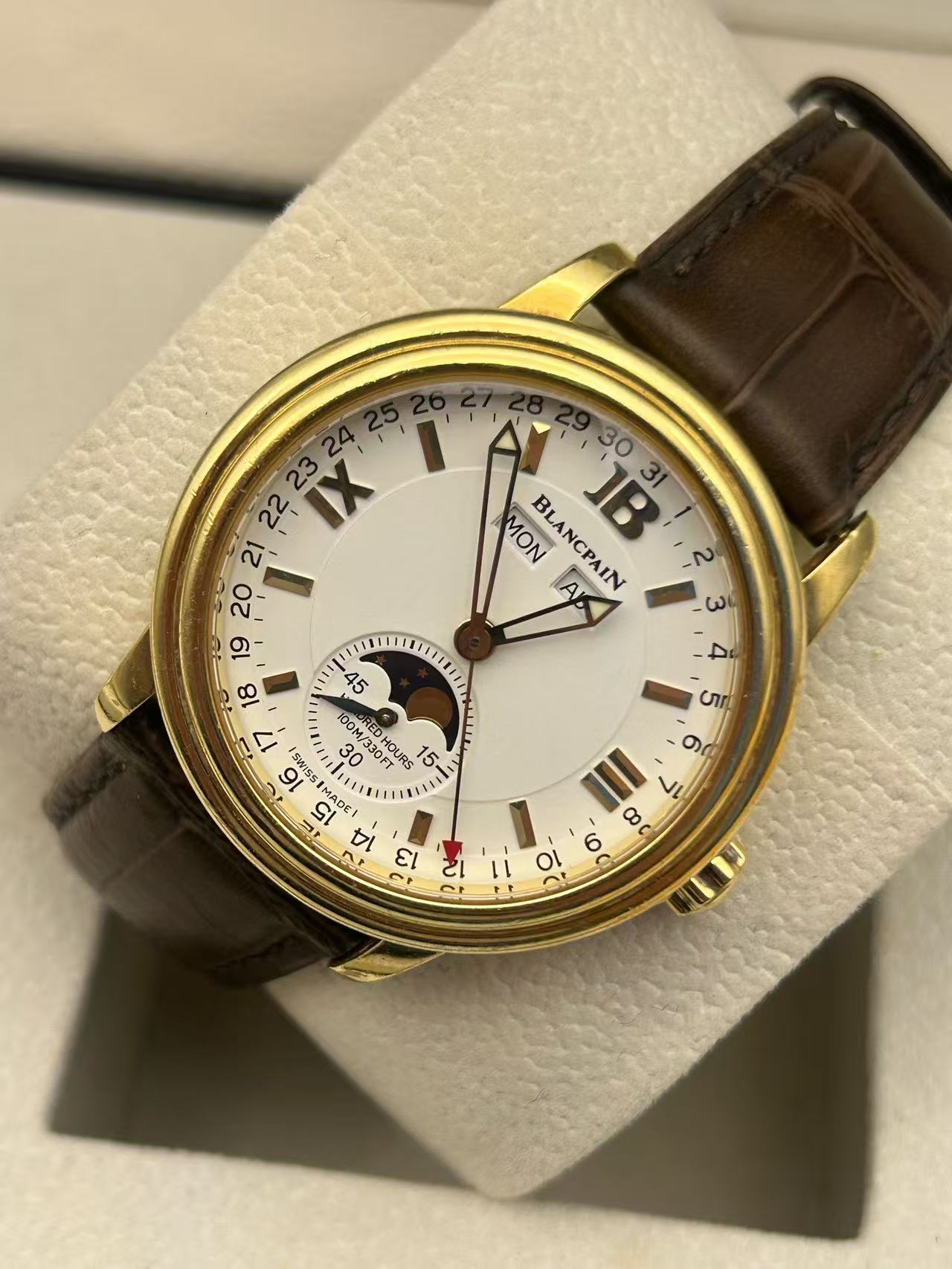 Blancpain 2763-3642-53 detail 2