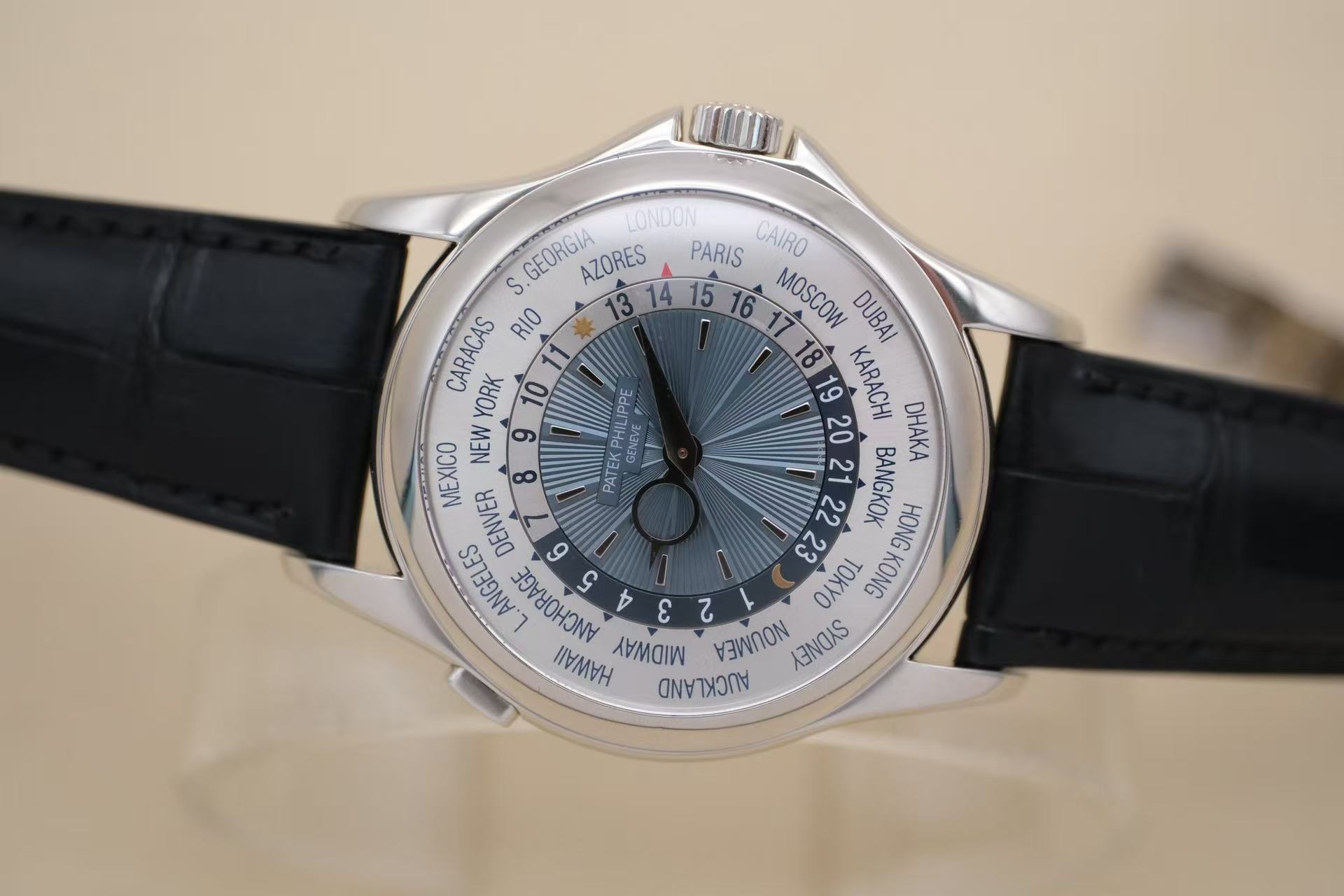 Patek Philippe 5130P-020 detail 3