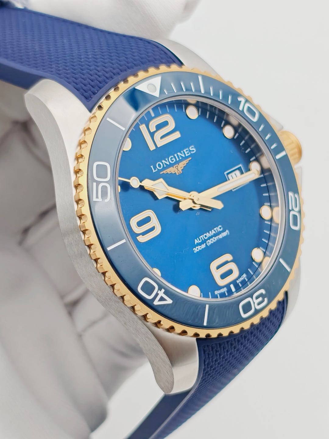 Longines L3.782.3.96.9 detail 3