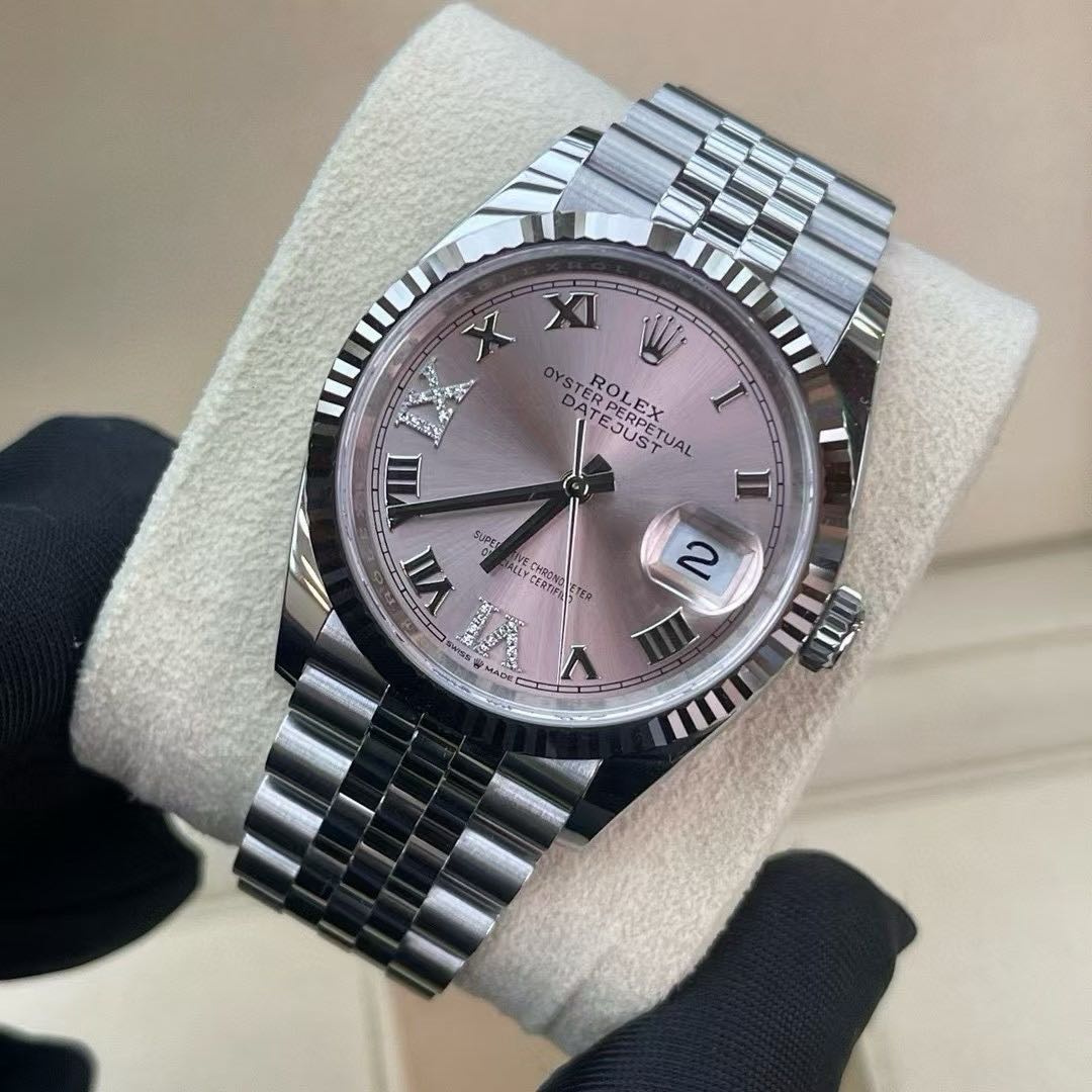 Rolex 126234 detail 1