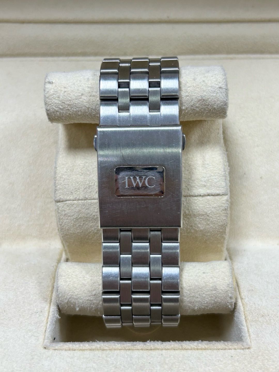IWC IW387804 detail 7