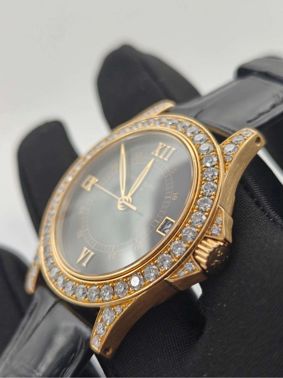 Patek Philippe 5081J detail 4