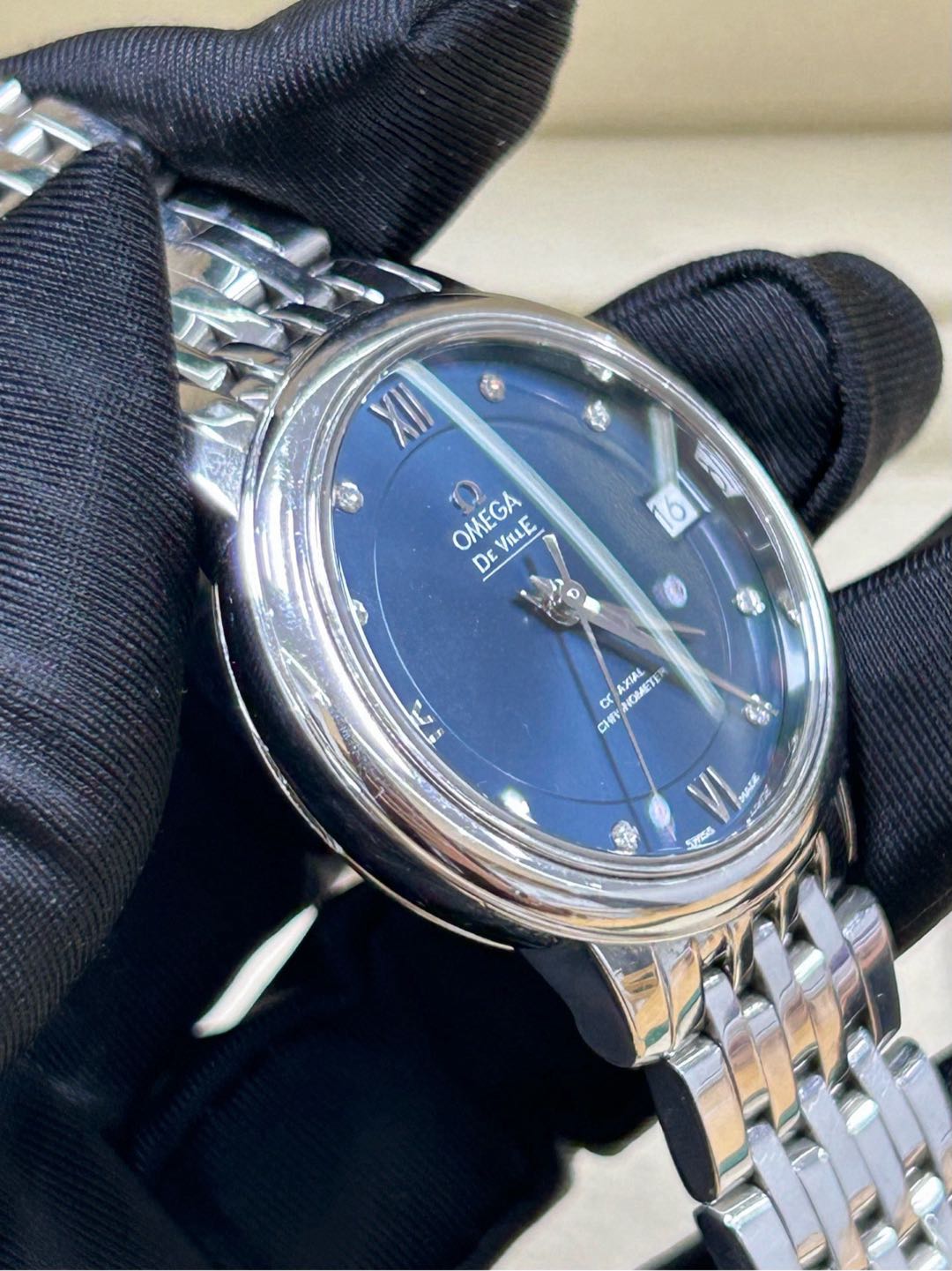 Omega 424.10.33.20.53.001 detail 4