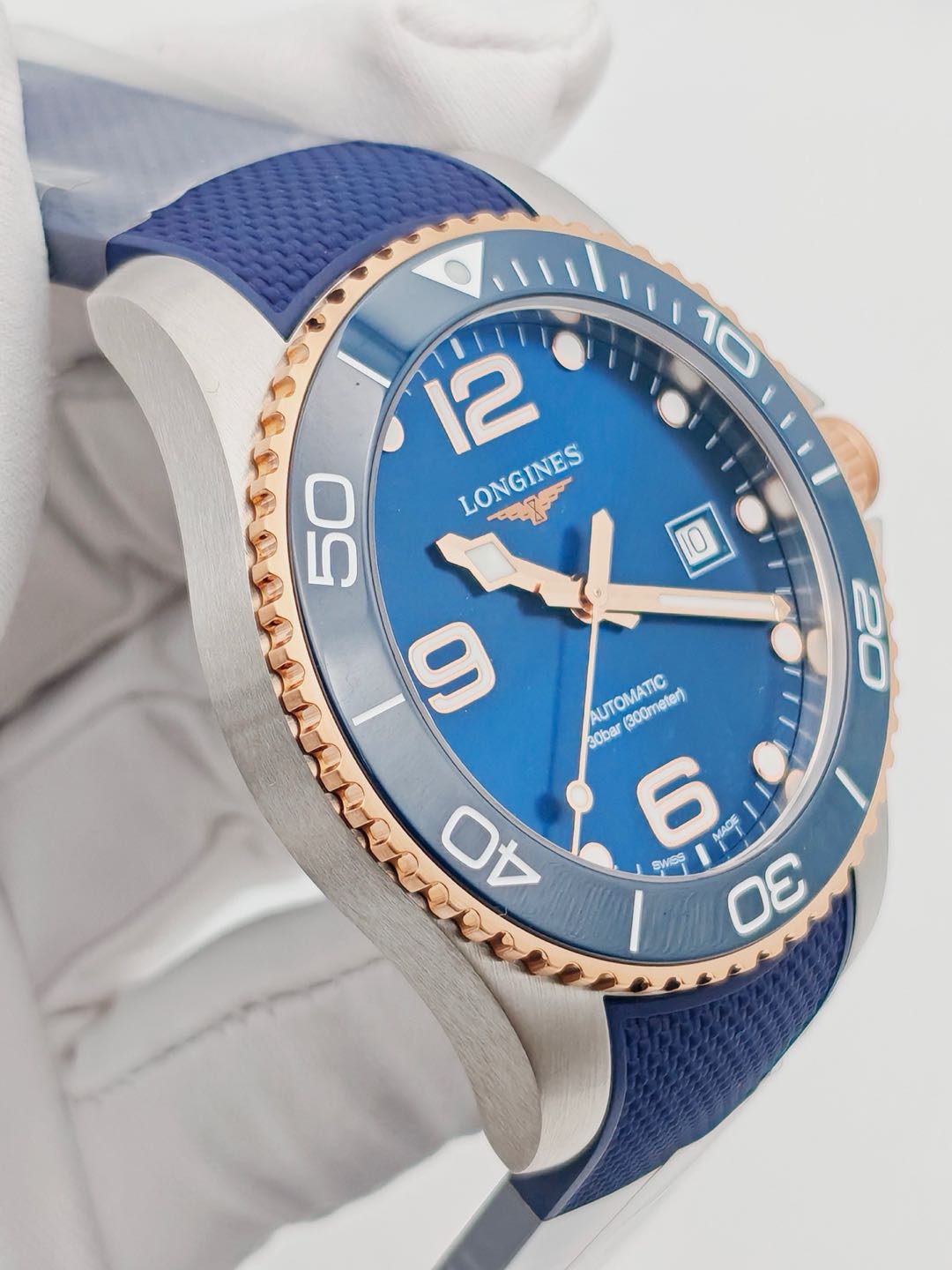 Longines L3.782.3.98.9 detail 2