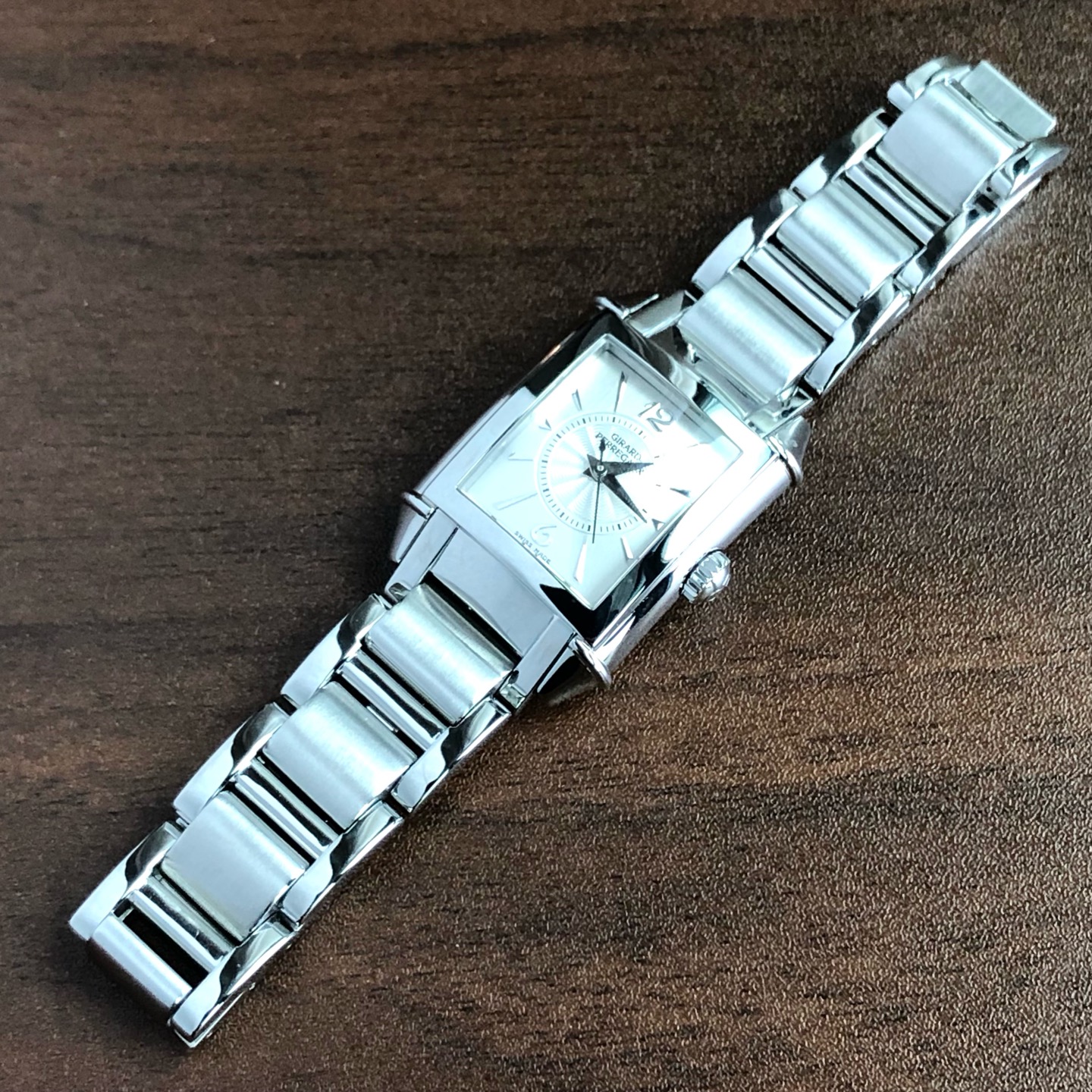 Girard Perregaux 25900 detail 6