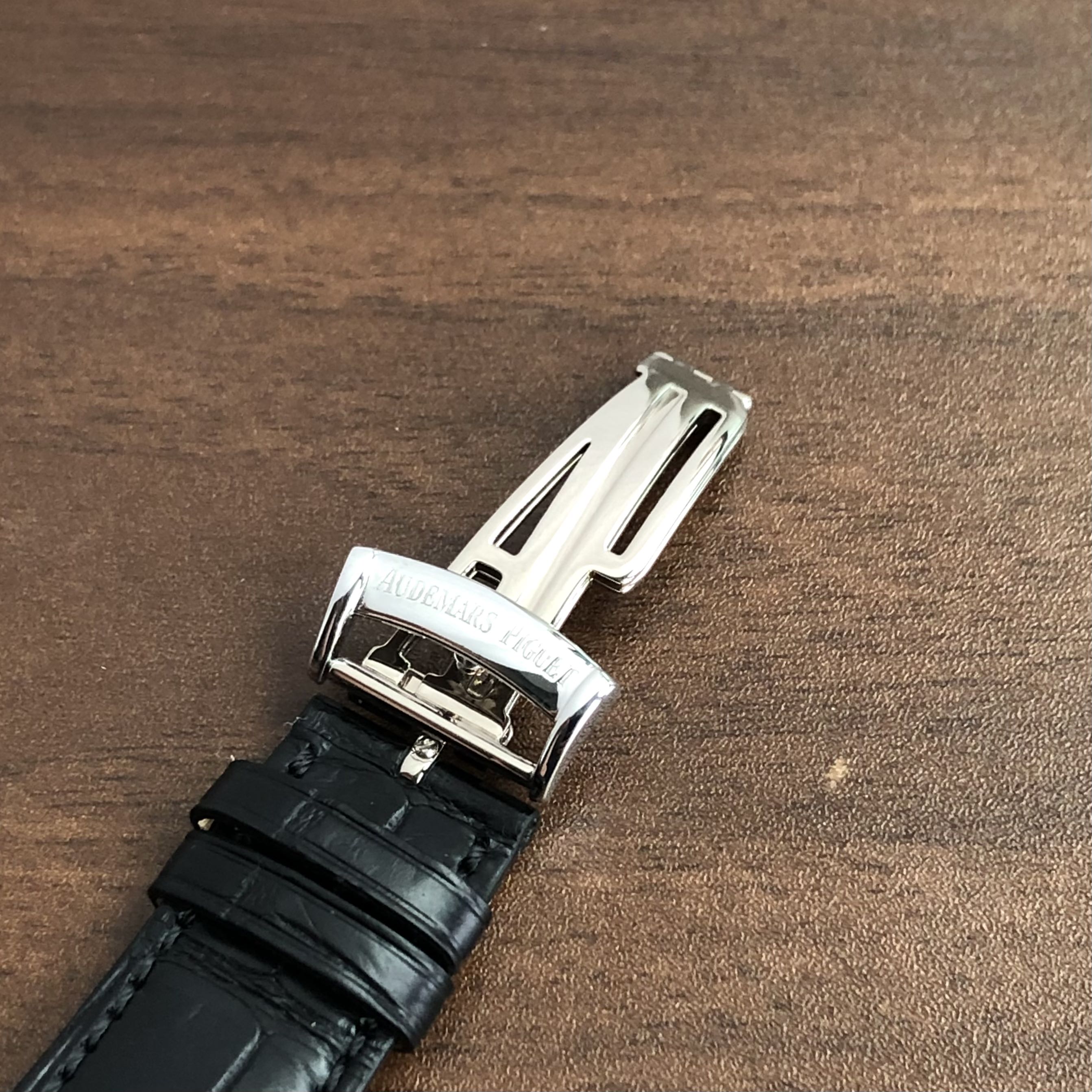 Audemars Piguet 25956 detail 4