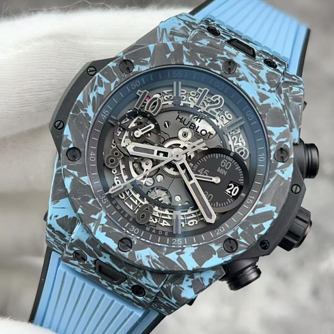 Hublot 421.QL.1110.RX.JPN detail 1