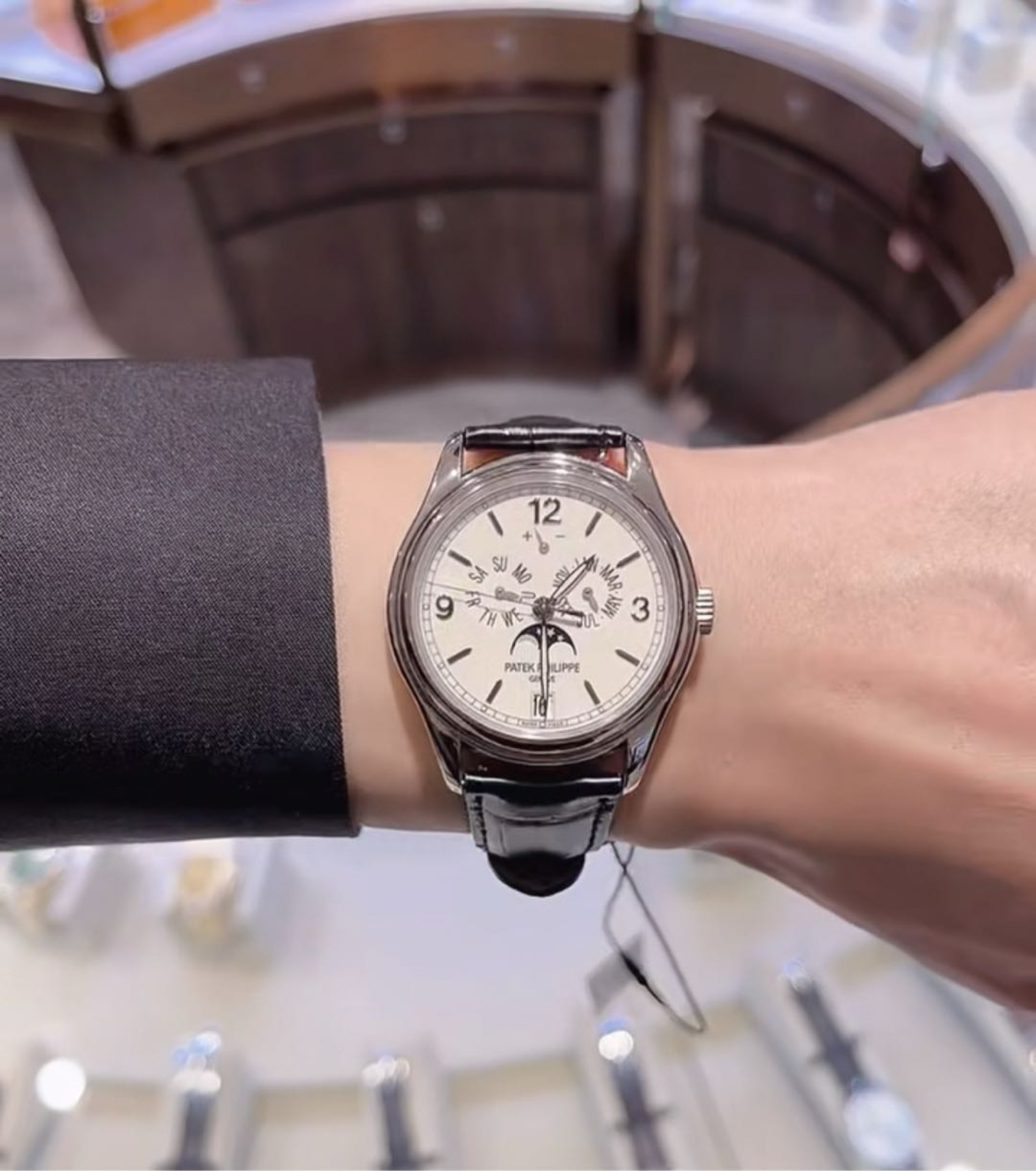 Patek Philippe 5146G-001