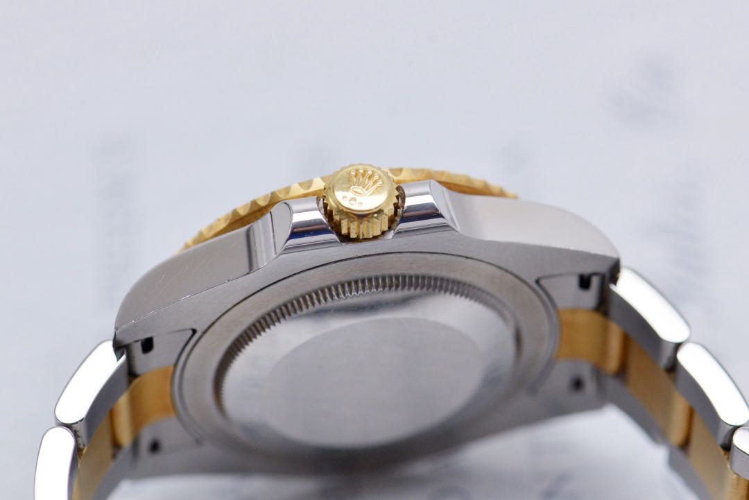 Rolex 116713LN detail 6