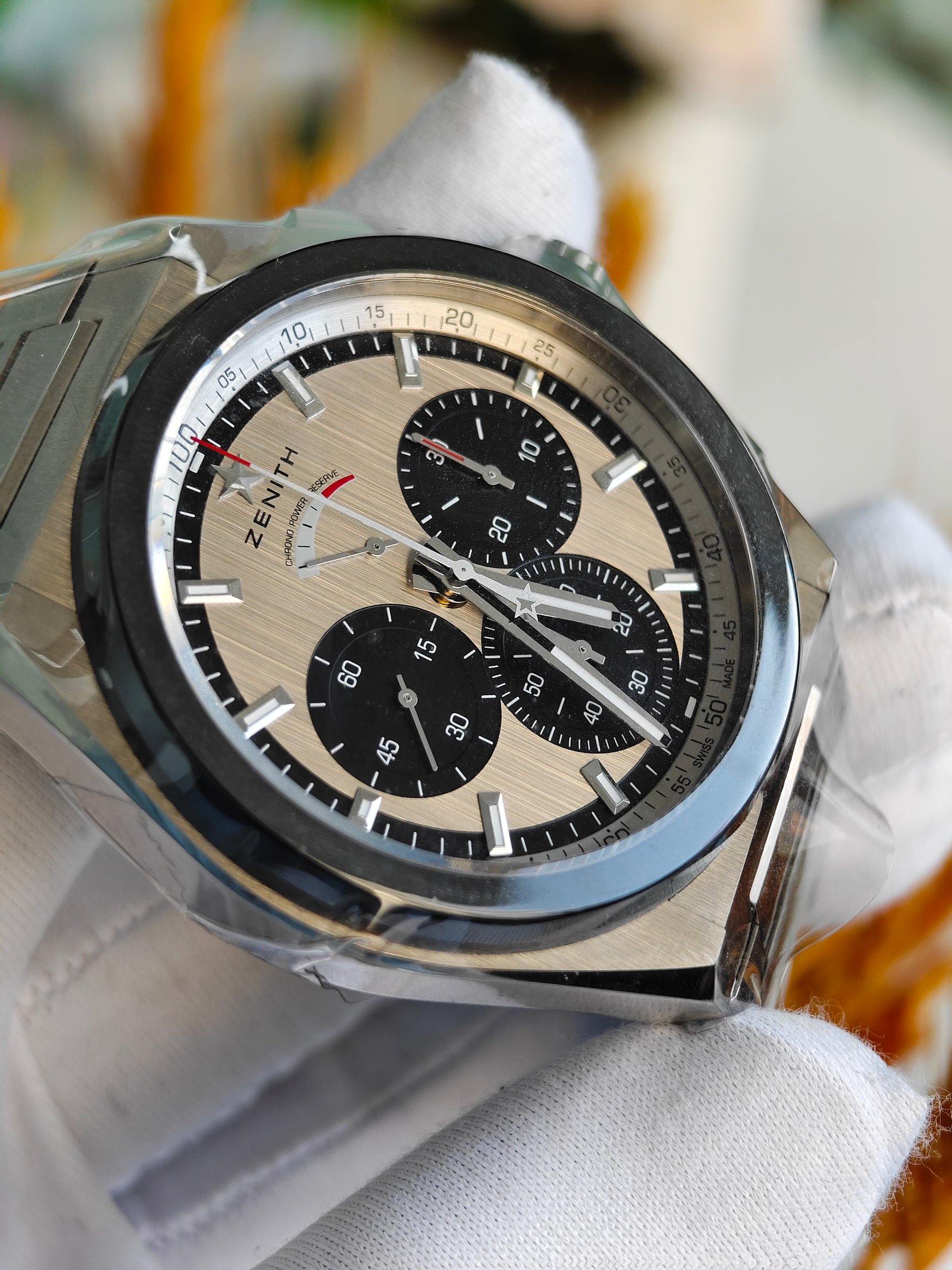 Zenith 95.9005.9004 / 01.M9000 detail 2