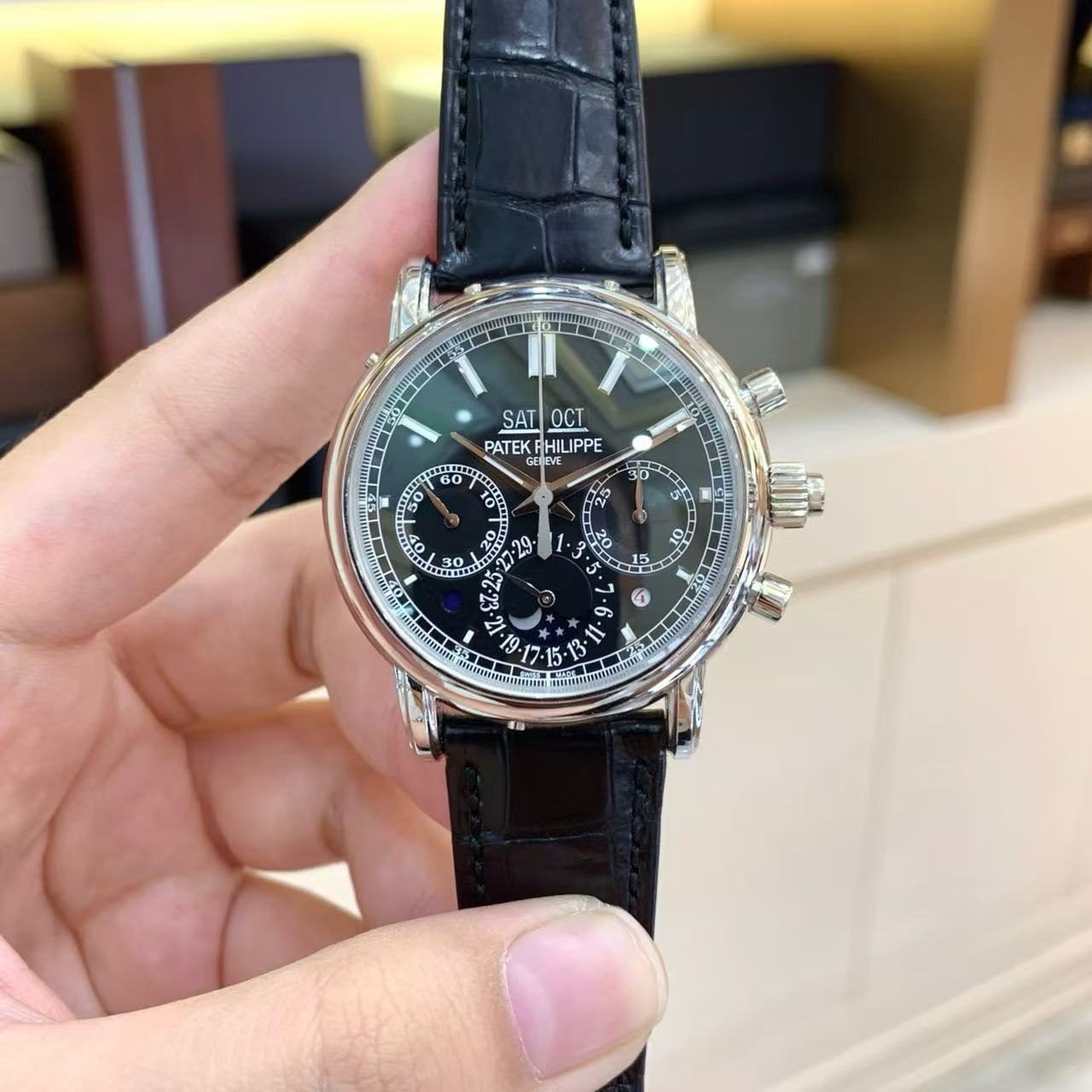 Patek Philippe 5204P-011