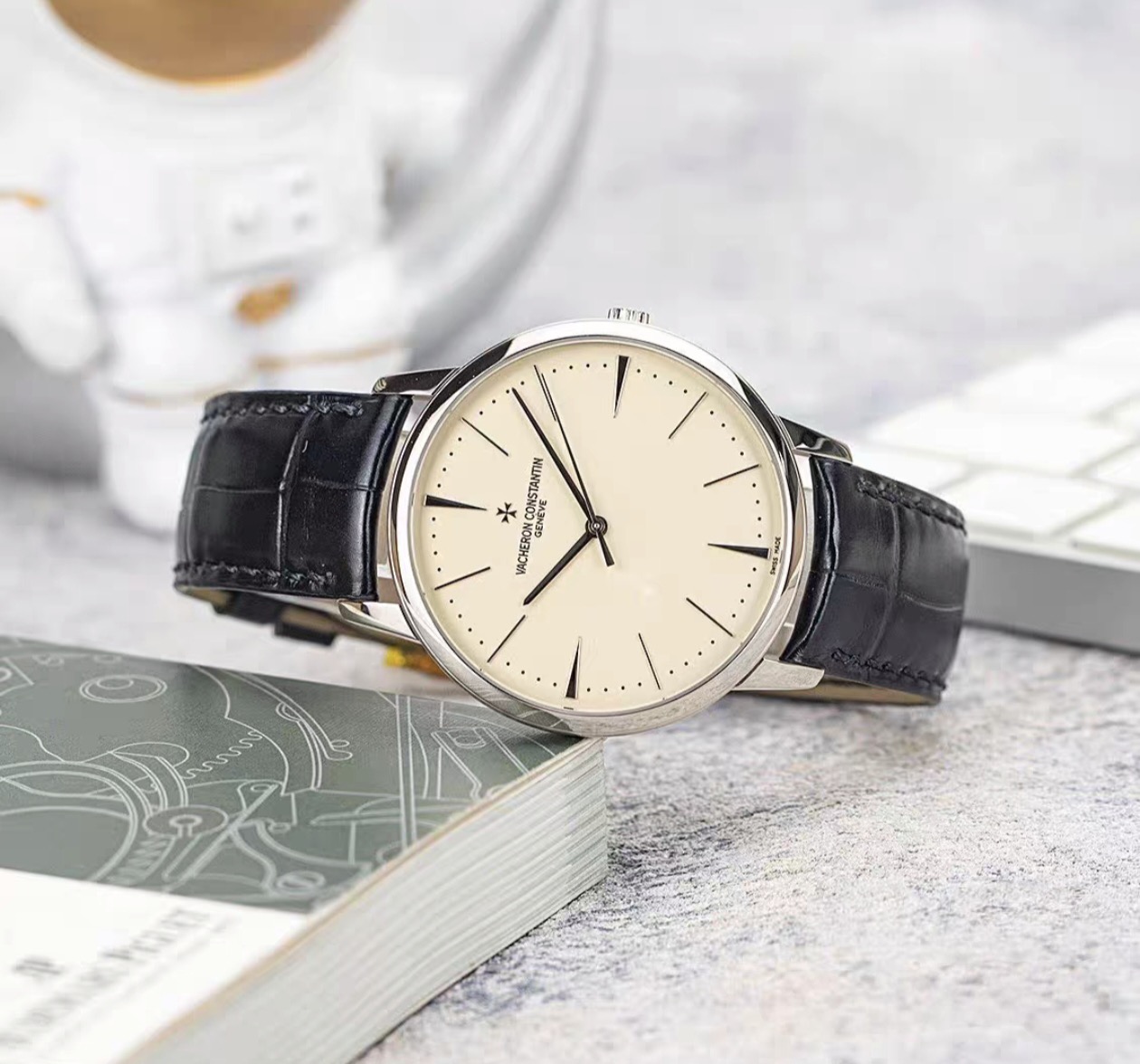 Vacheron Constantin 86180 / 000G detail 2