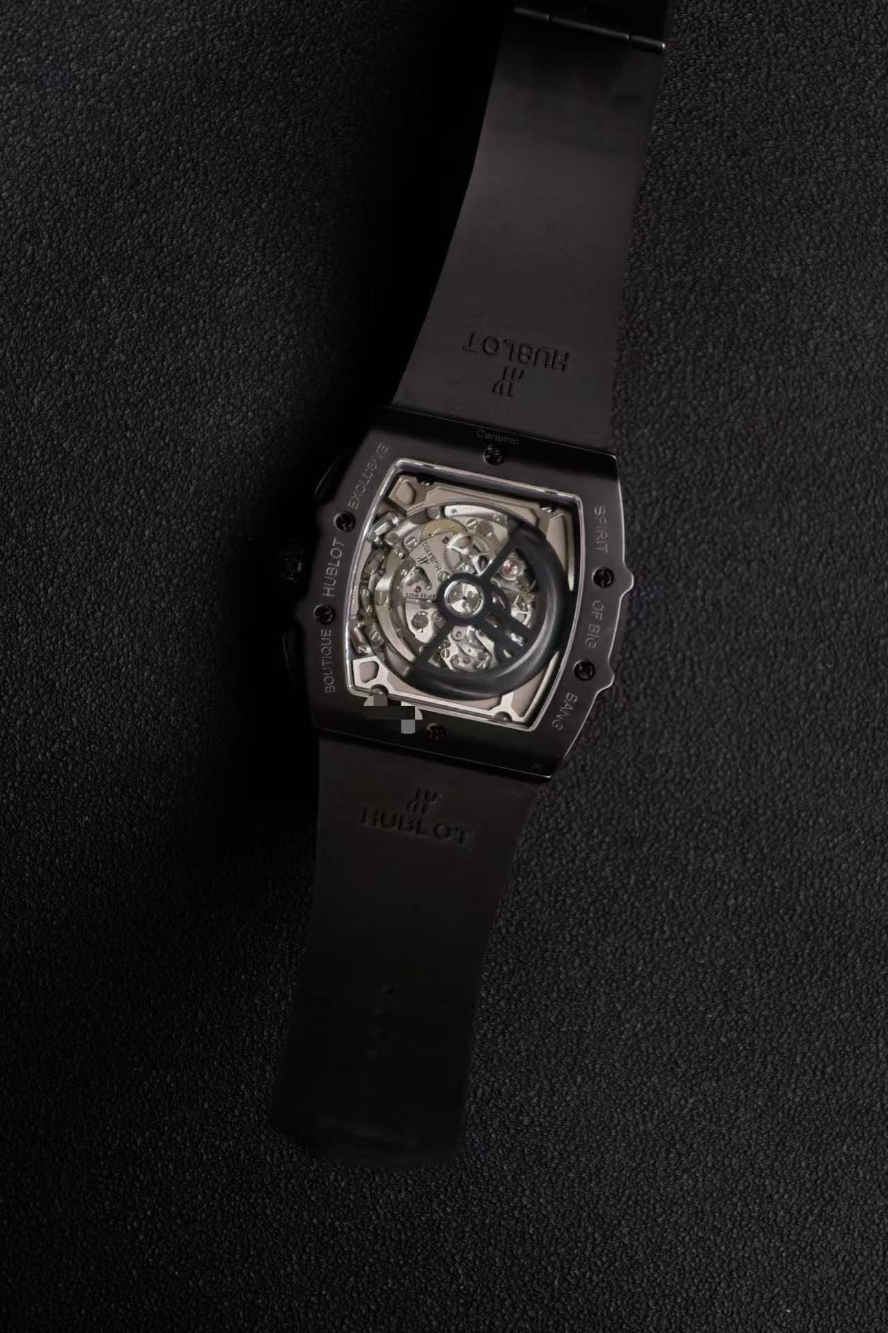 Hublot 601.CY.0190.LR detail 1