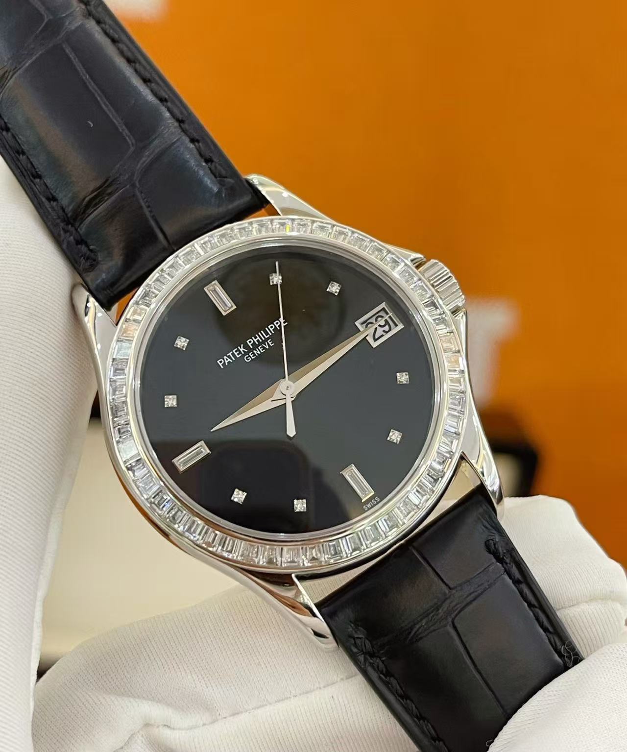 Patek Philippe 5118-P-001