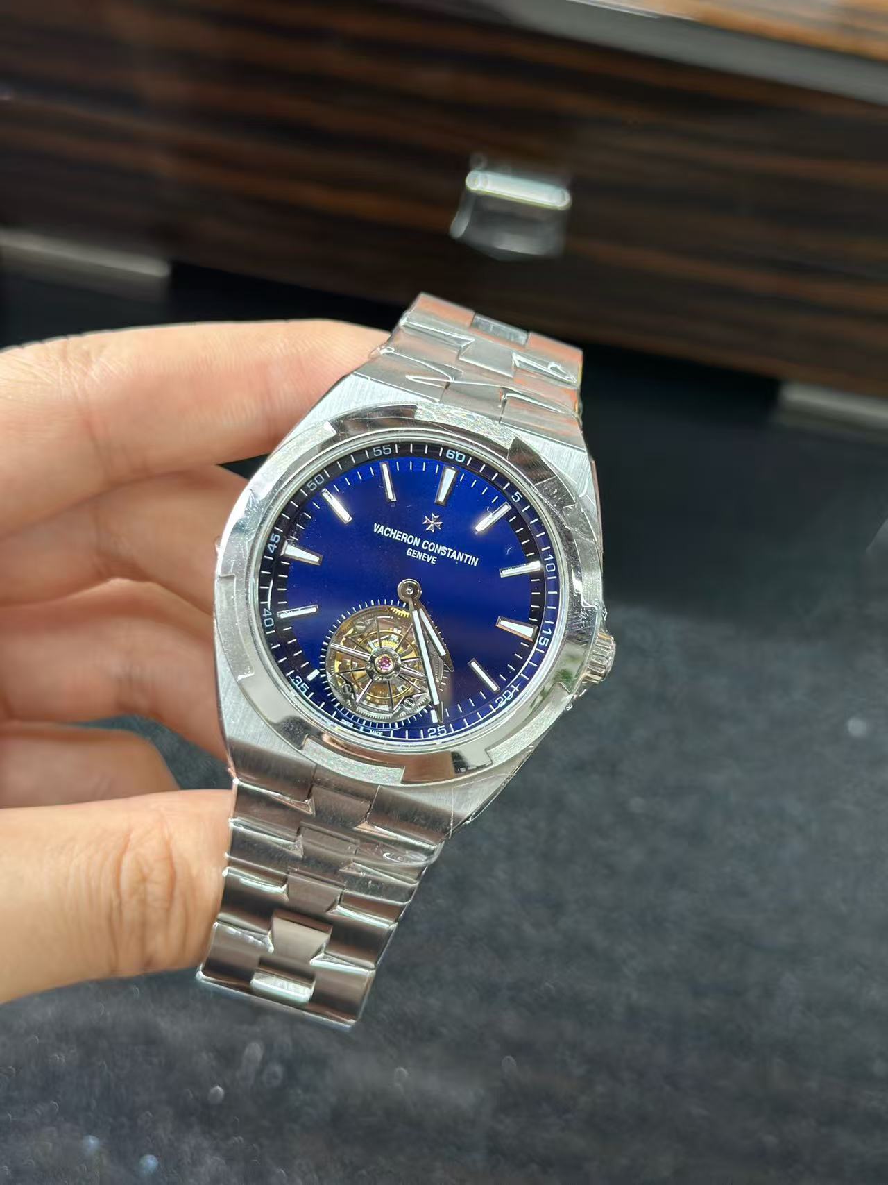 Vacheron Constantin 6000V / 110A-B544 detail 4