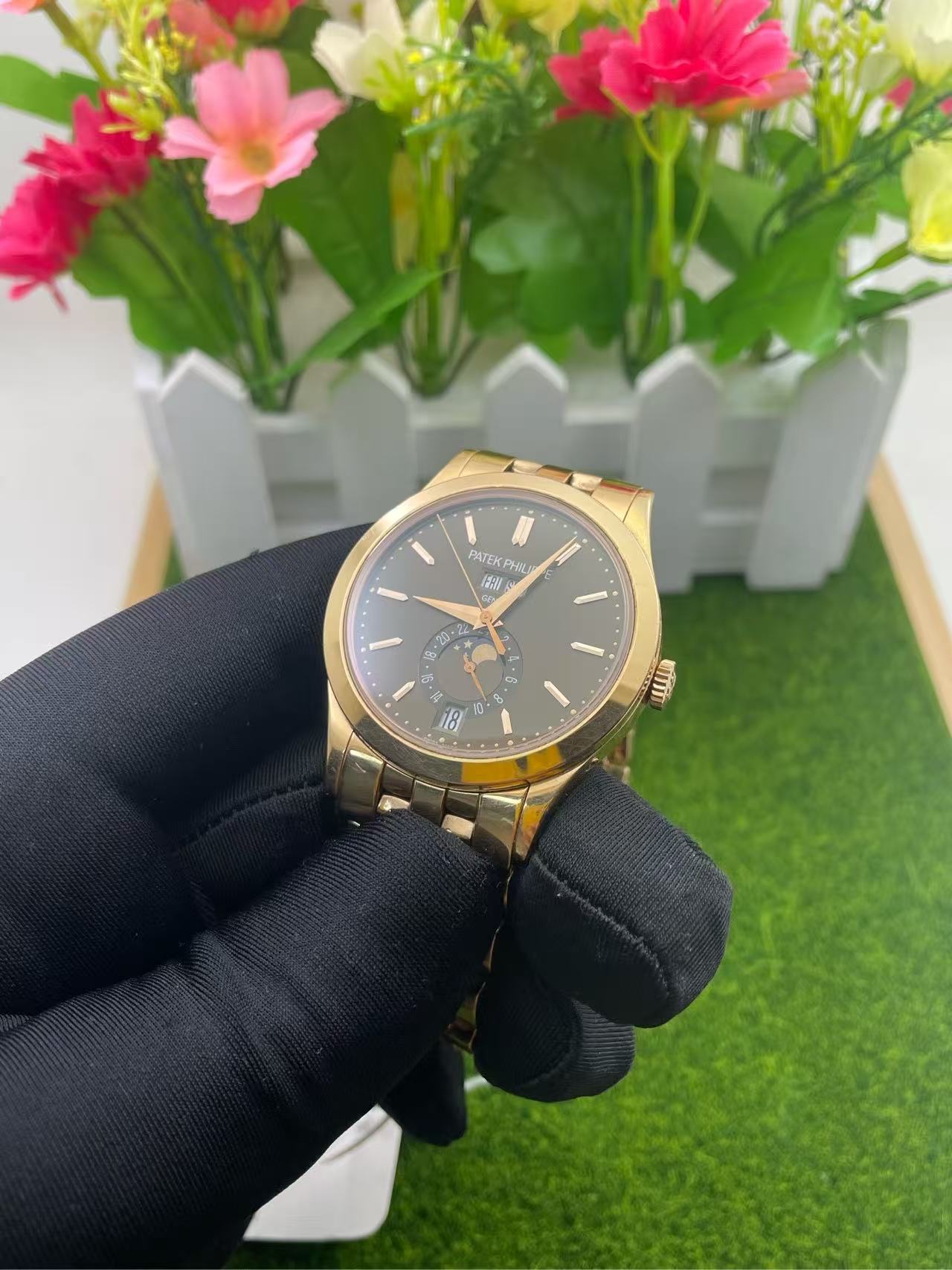 Patek Philippe 5396 / 1R-001 detail 5
