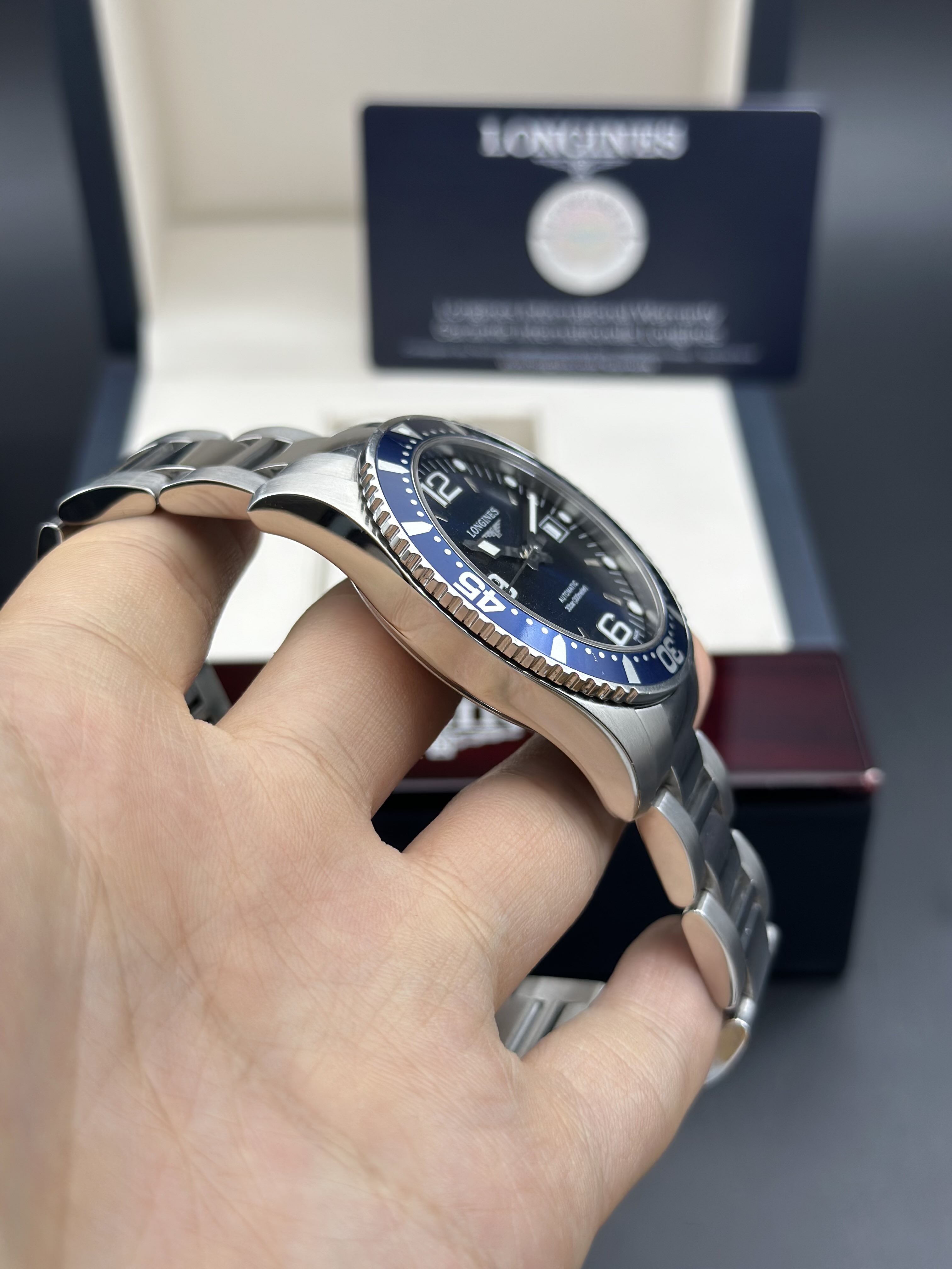 Longines L3.742.4.96.6 detail 2