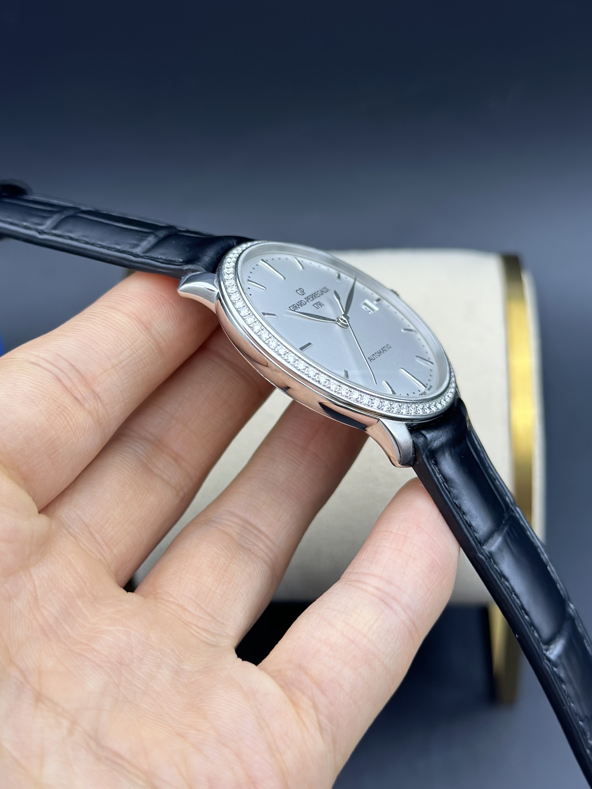 Girard Perregaux 49555D11A131-BB60 detail 3