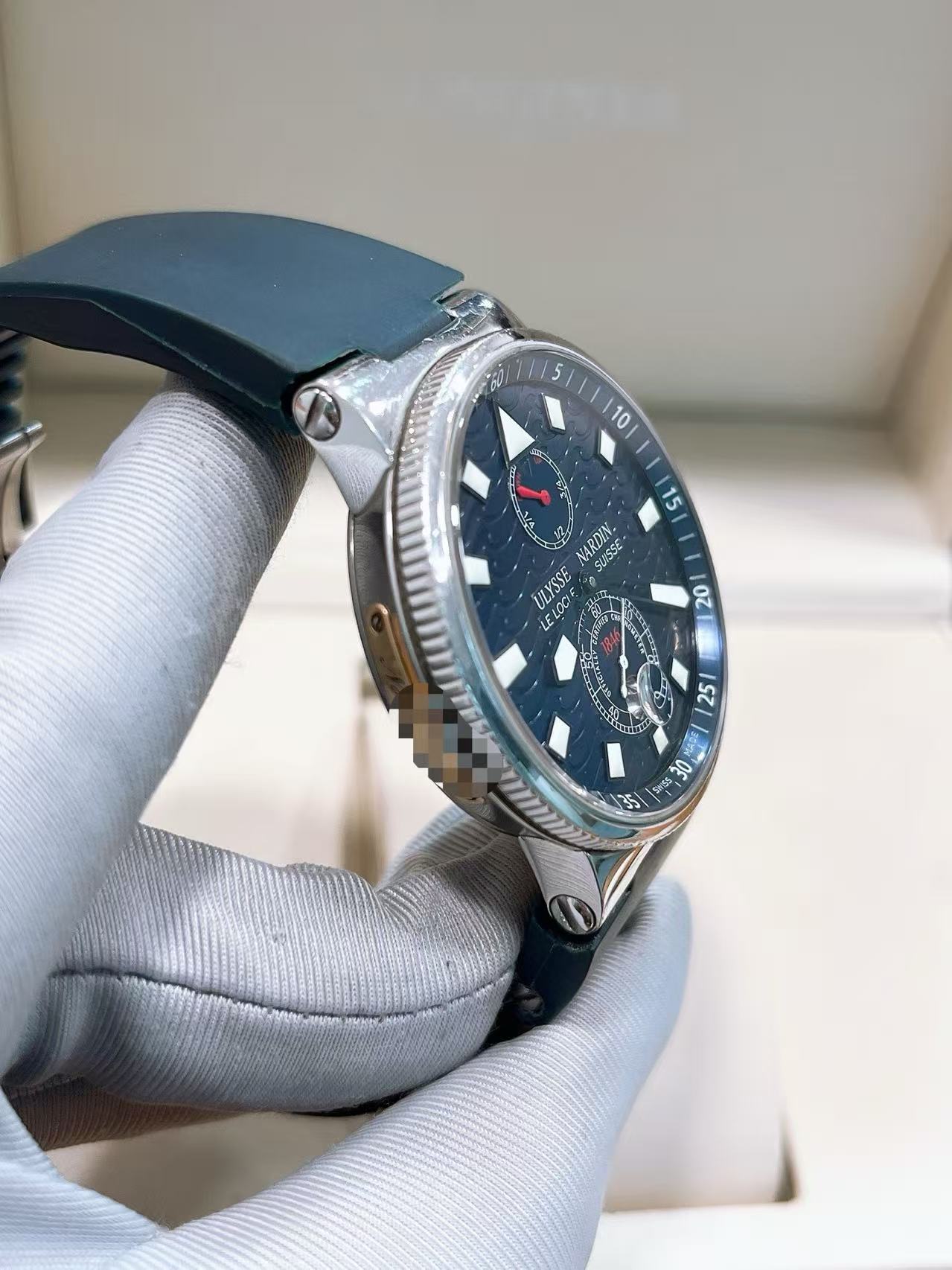 Ulysse Nardin 263-68LE-3 detail 2