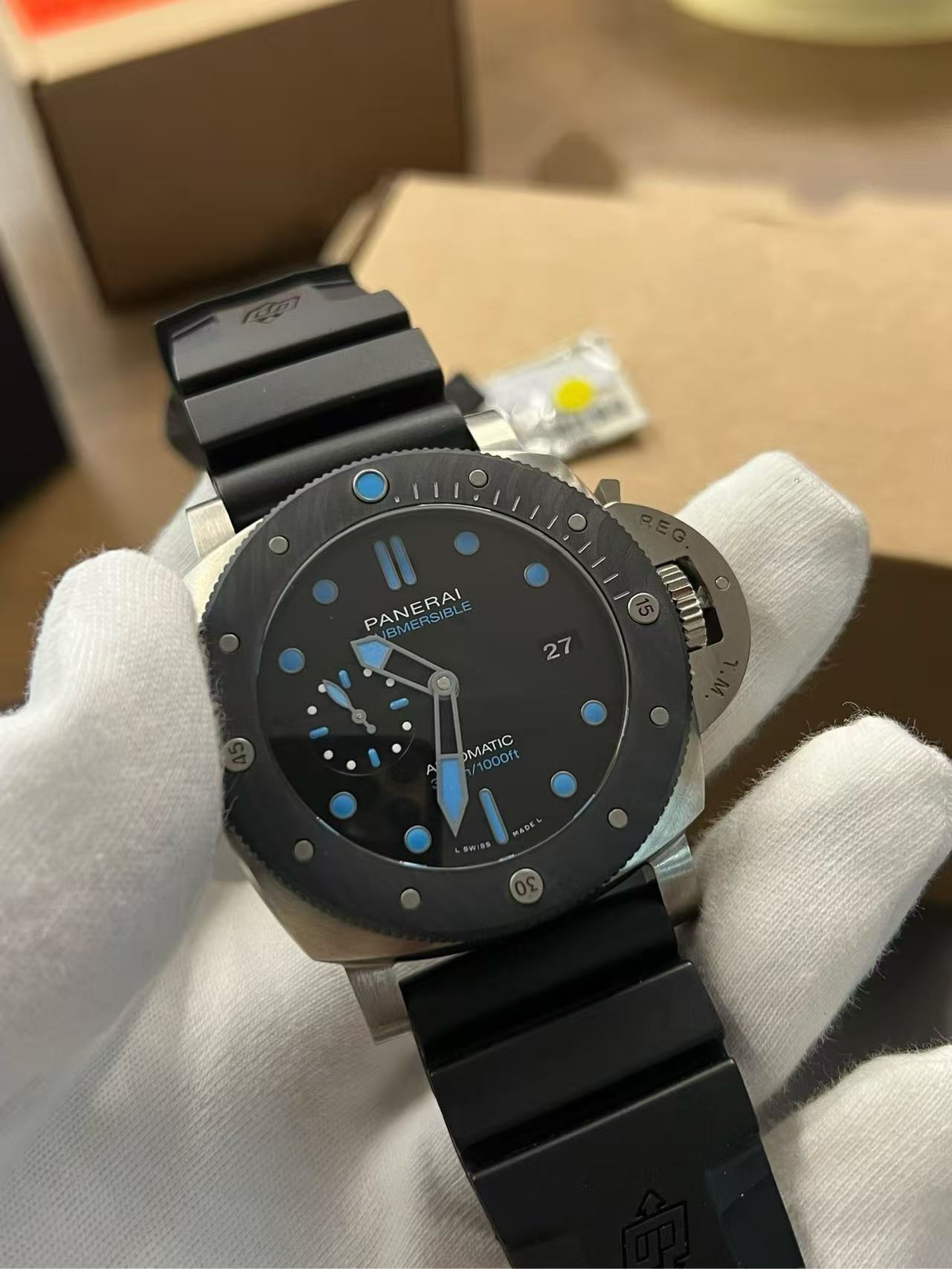 Panerai pam00799 detail 1