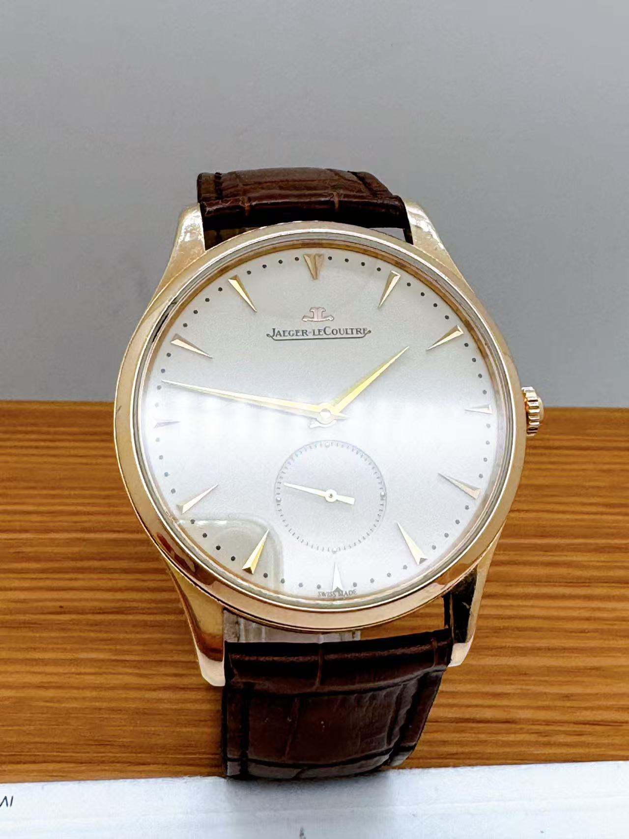 Jaeger-LeCoultre 1352520 detail 1